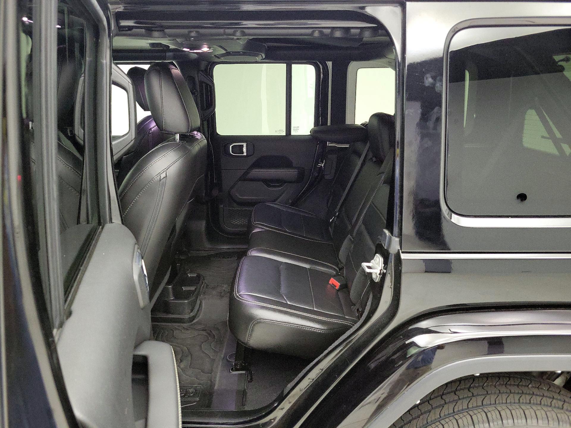 Thumbnail: 2021 Jeep Wrangler - 20
