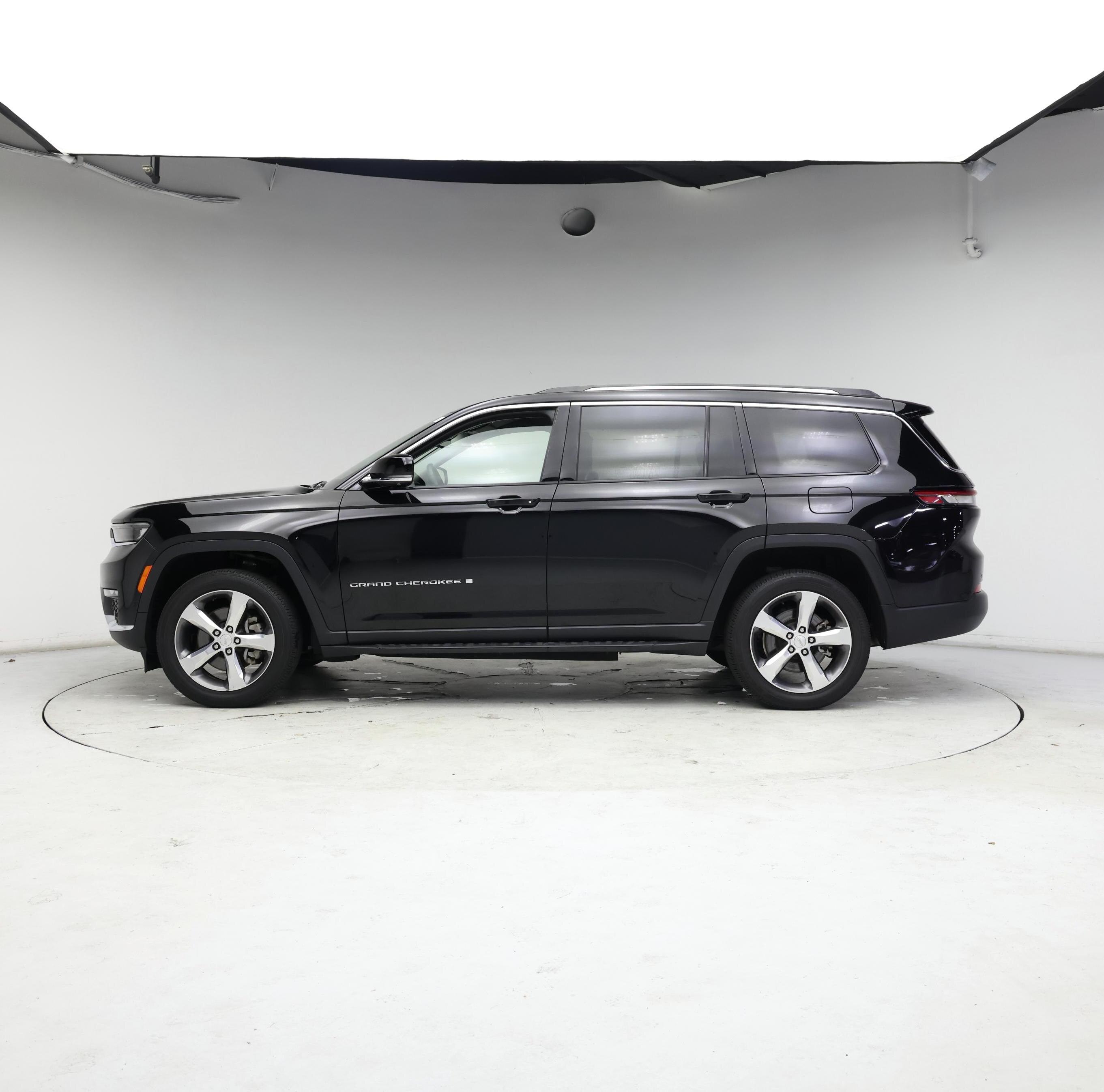 Thumbnail: 2021 Jeep Grand Cherokee L - 3