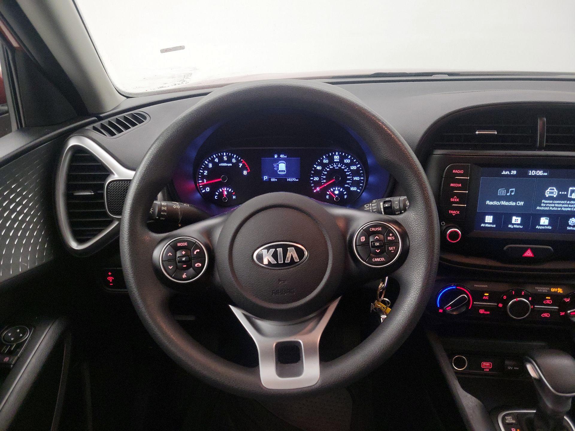 Thumbnail: 2021 Kia Soul - 10