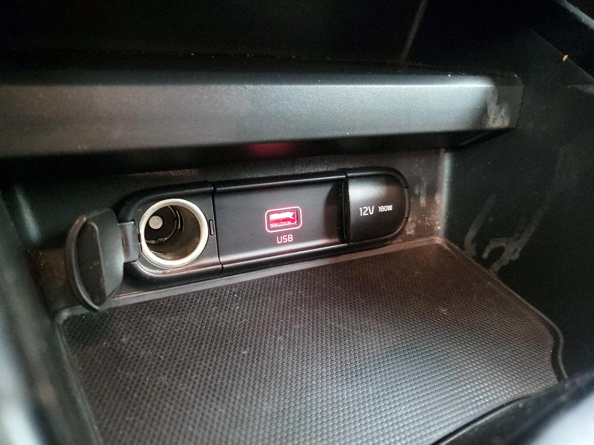 Thumbnail: 2021 Kia Soul - 18
