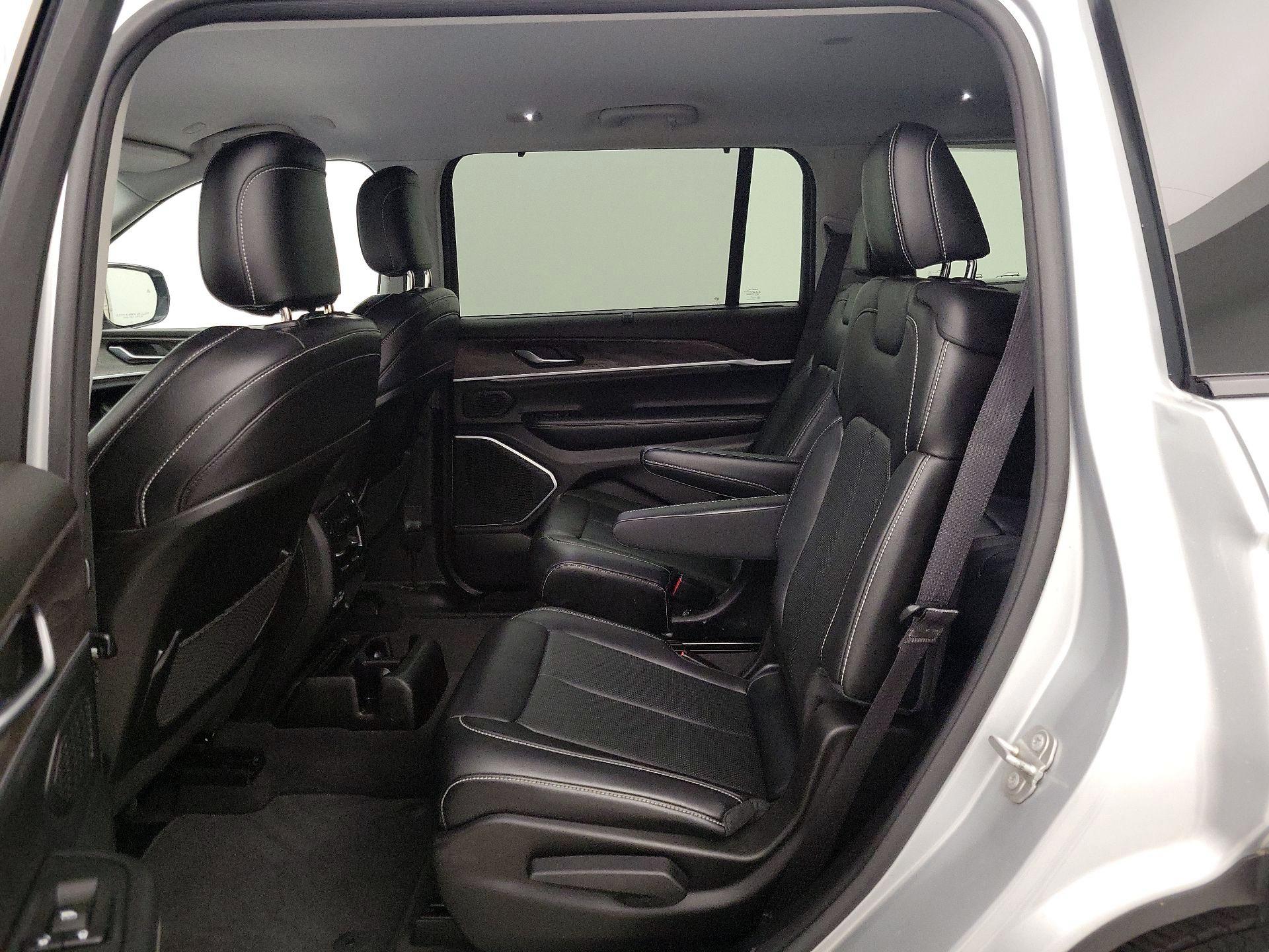 Thumbnail: 2021 Jeep Grand Cherokee L - 19