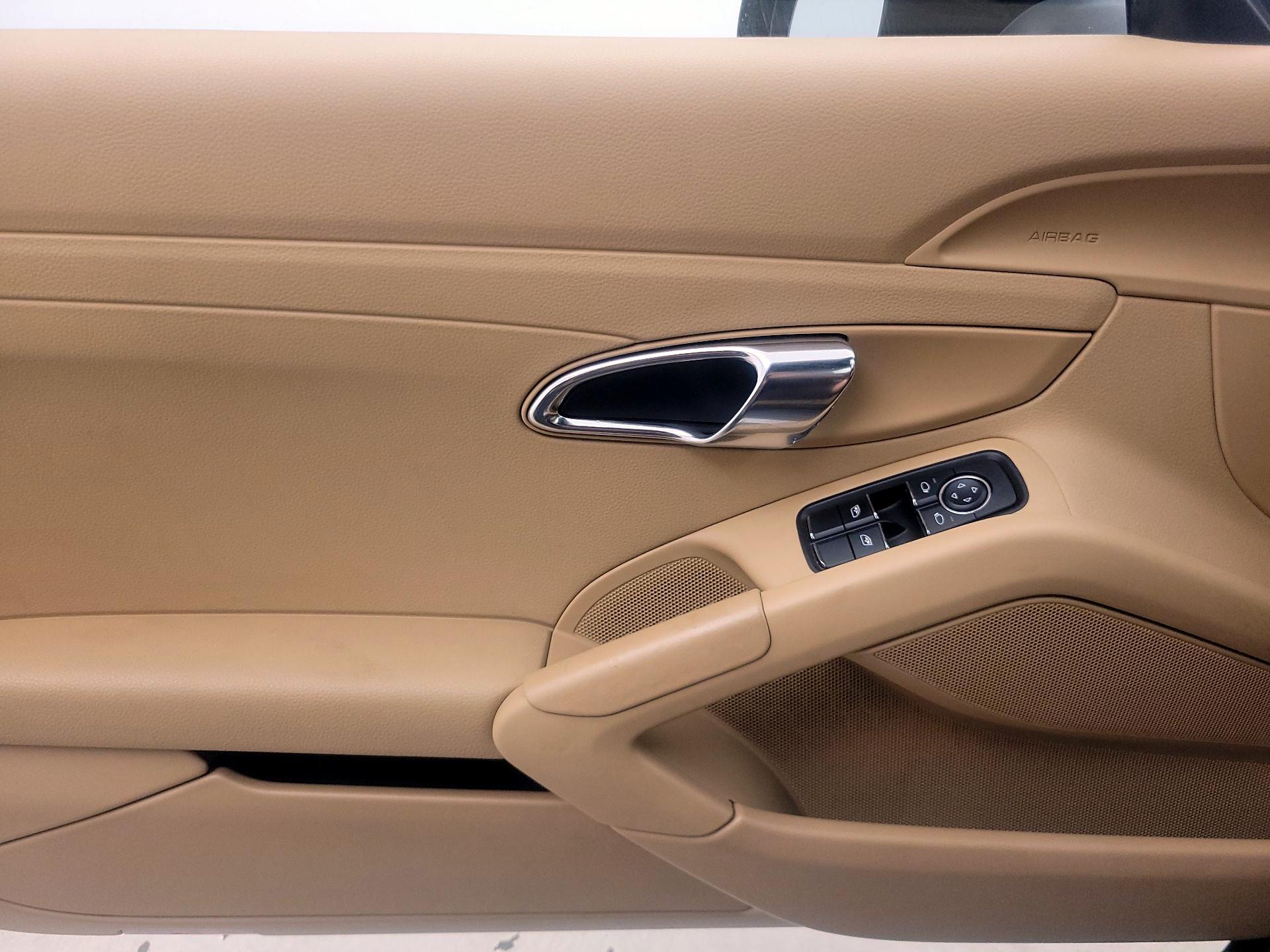 Thumbnail: 2016 Porsche Boxster - 12