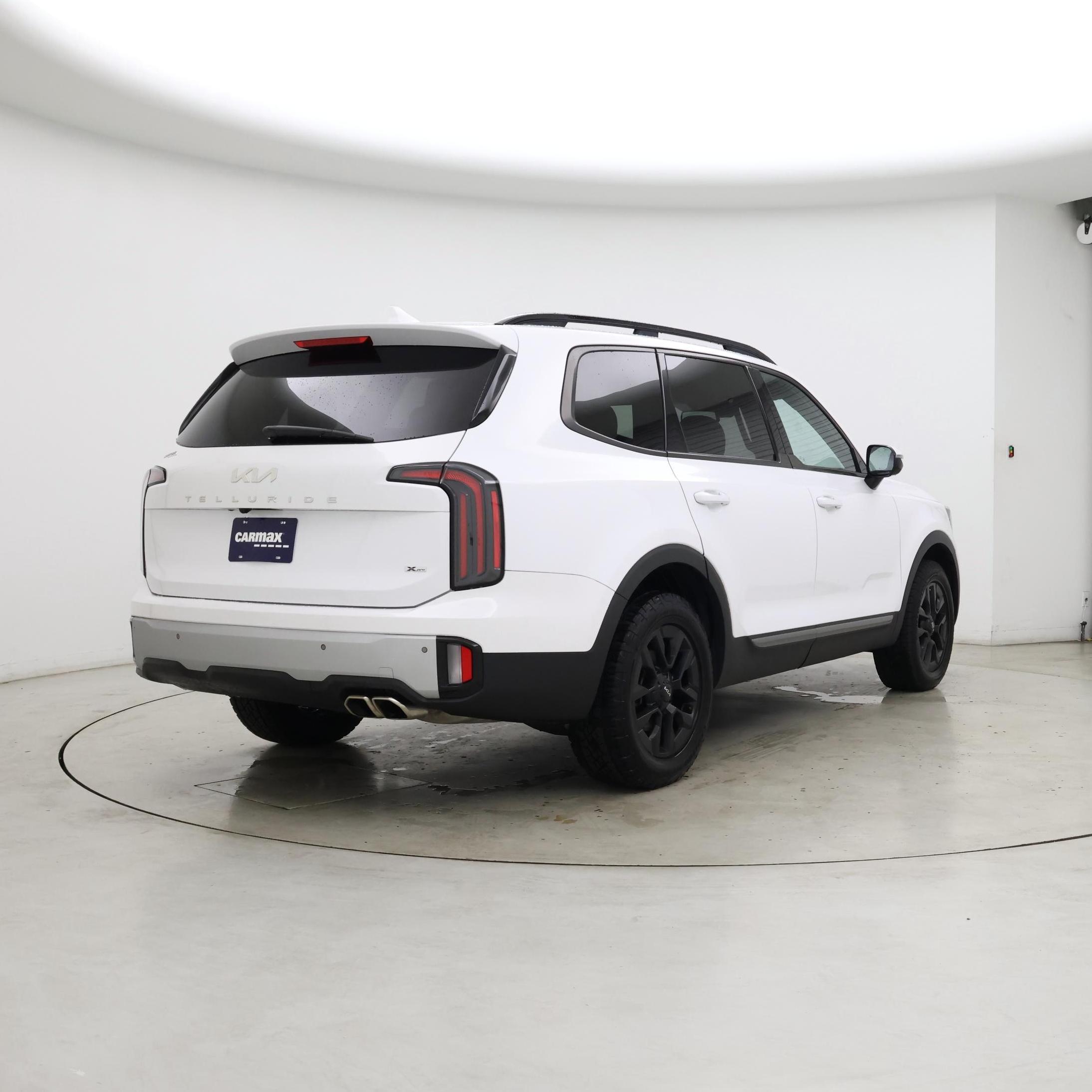Thumbnail: 2023 Kia Telluride - 8