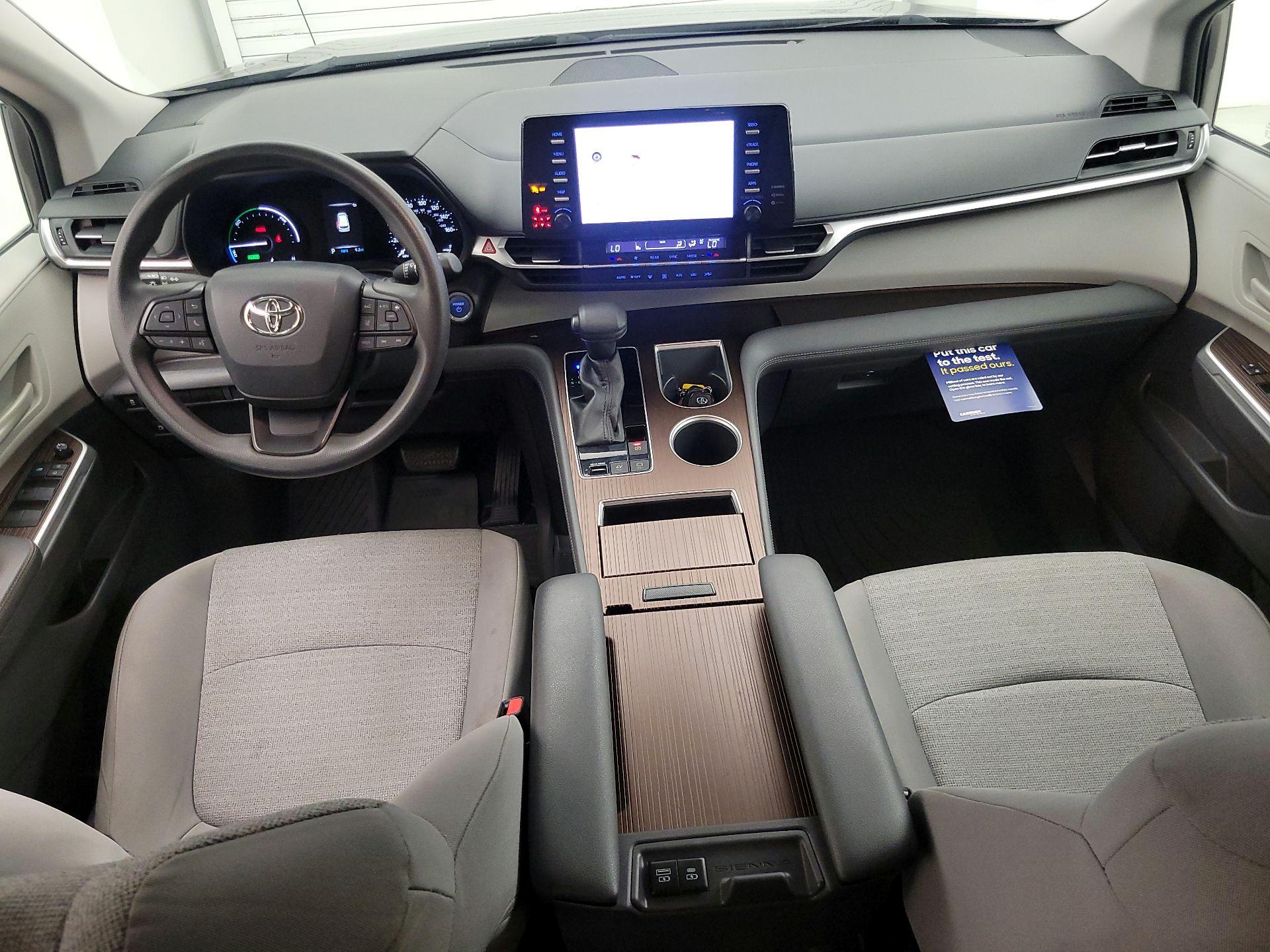 Thumbnail: 2022 Toyota Sienna - 9