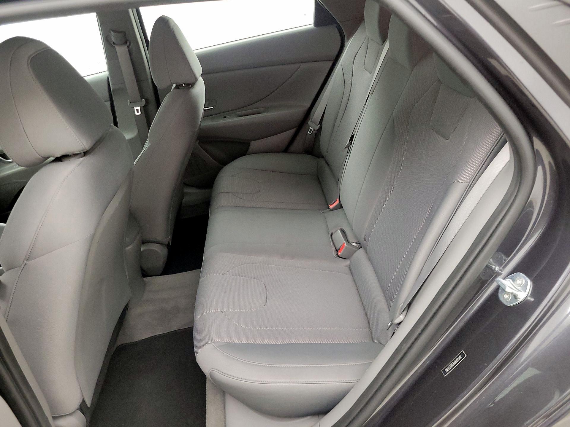 Thumbnail: 2021 Hyundai Elantra - 19