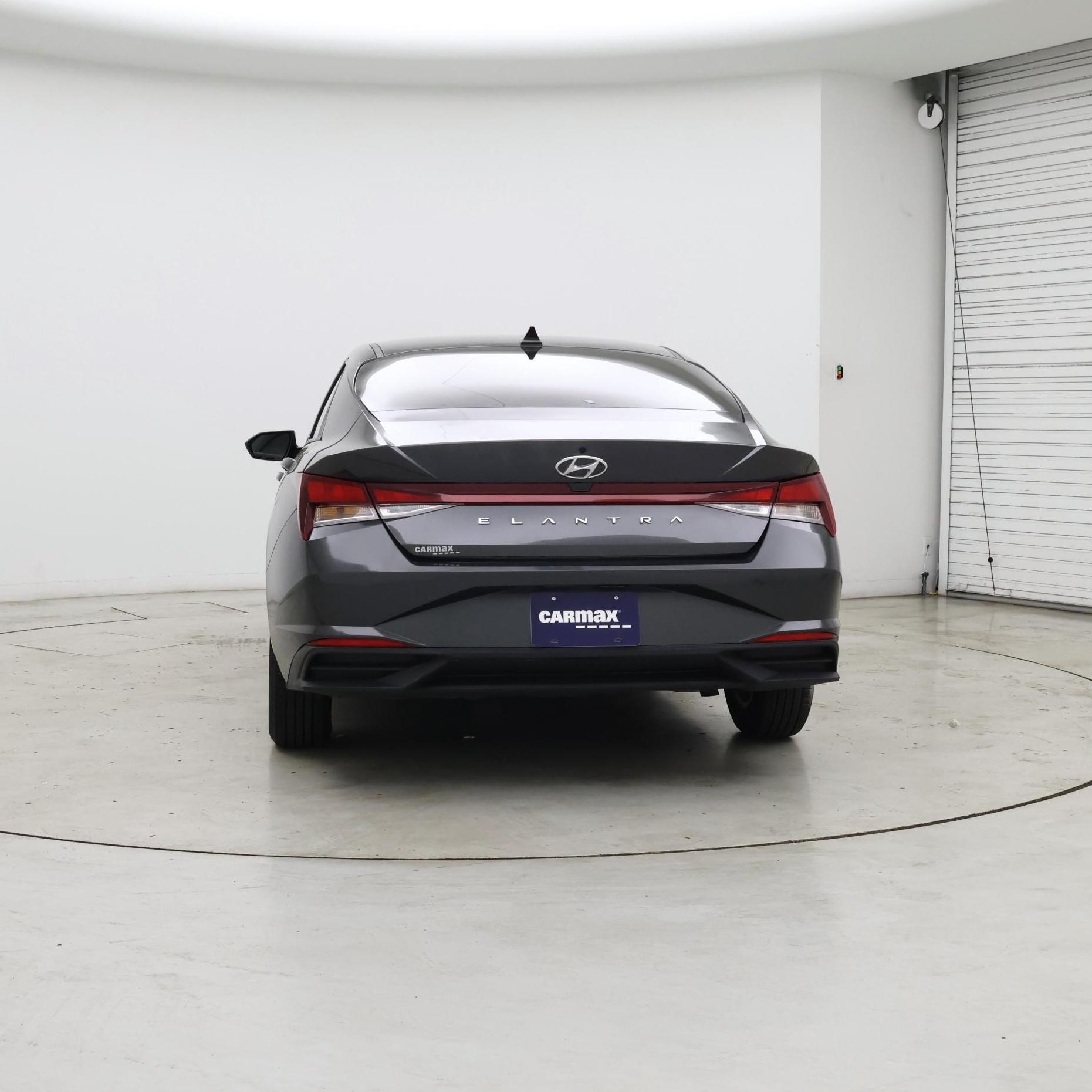 Thumbnail: 2021 Hyundai Elantra - 6
