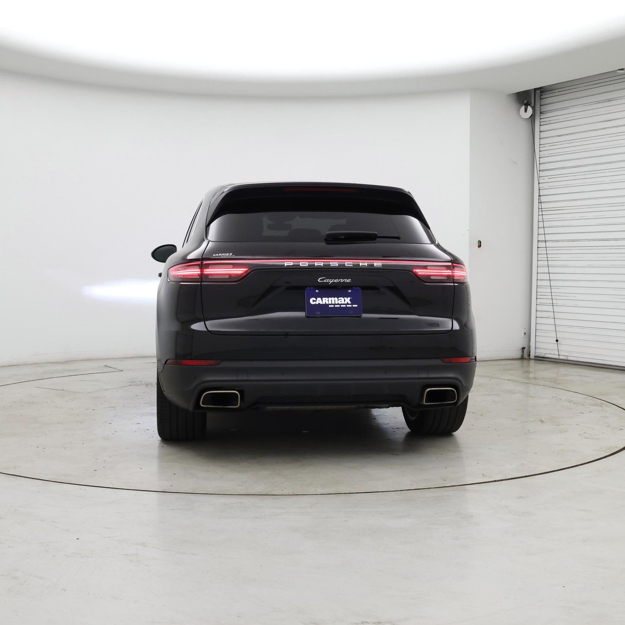 Thumbnail: 2020 Porsche Cayenne - 6