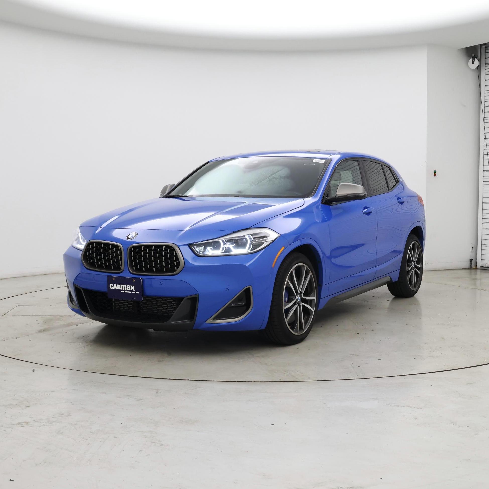 Thumbnail: 2021 BMW X2 - 4