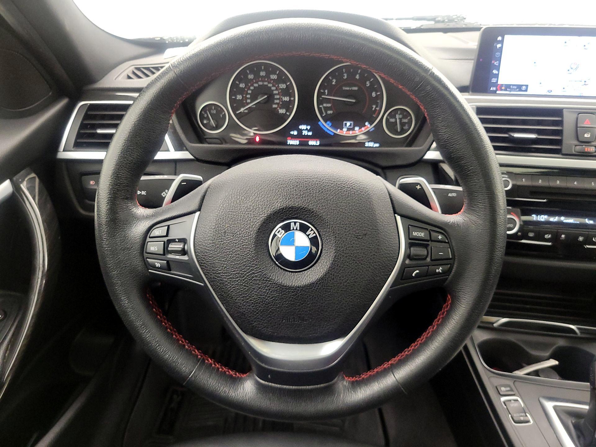 Thumbnail: 2018 BMW 3 Series - 10