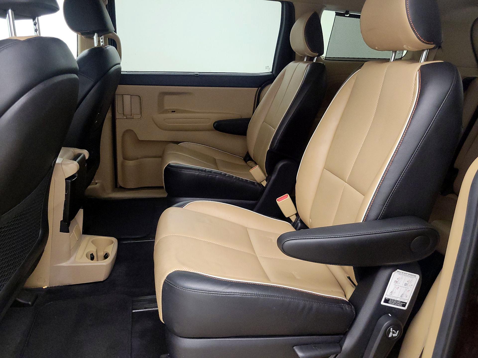 Thumbnail: 2017 Kia Sedona - 19