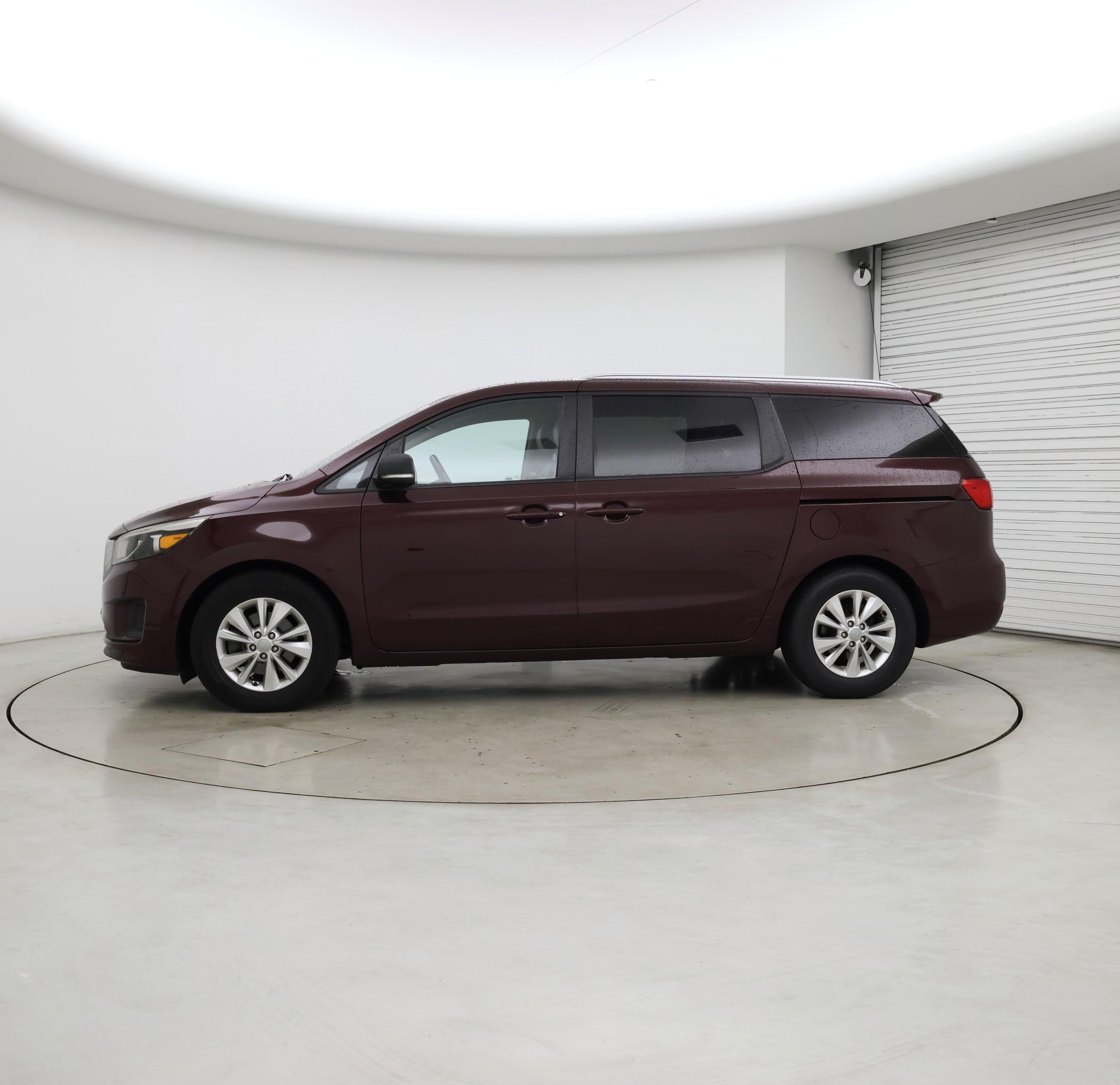 Thumbnail: 2017 Kia Sedona - 3