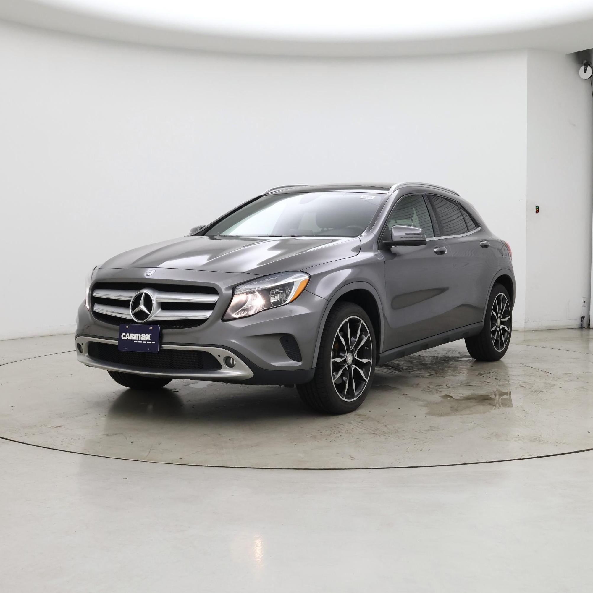 Thumbnail: 2016 Mercedes-Benz GLA - 4