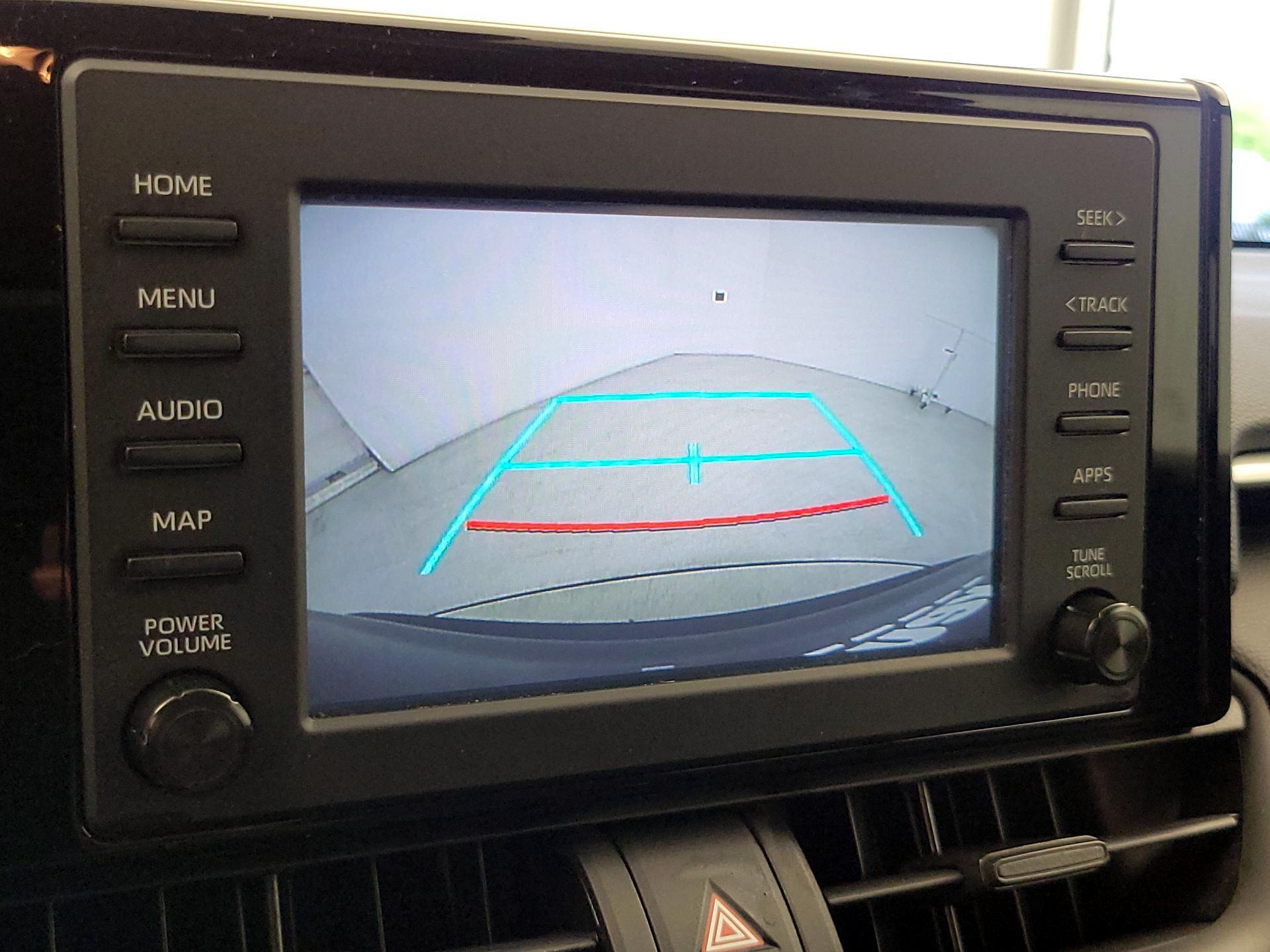 Thumbnail: 2019 Toyota RAV4 - 12