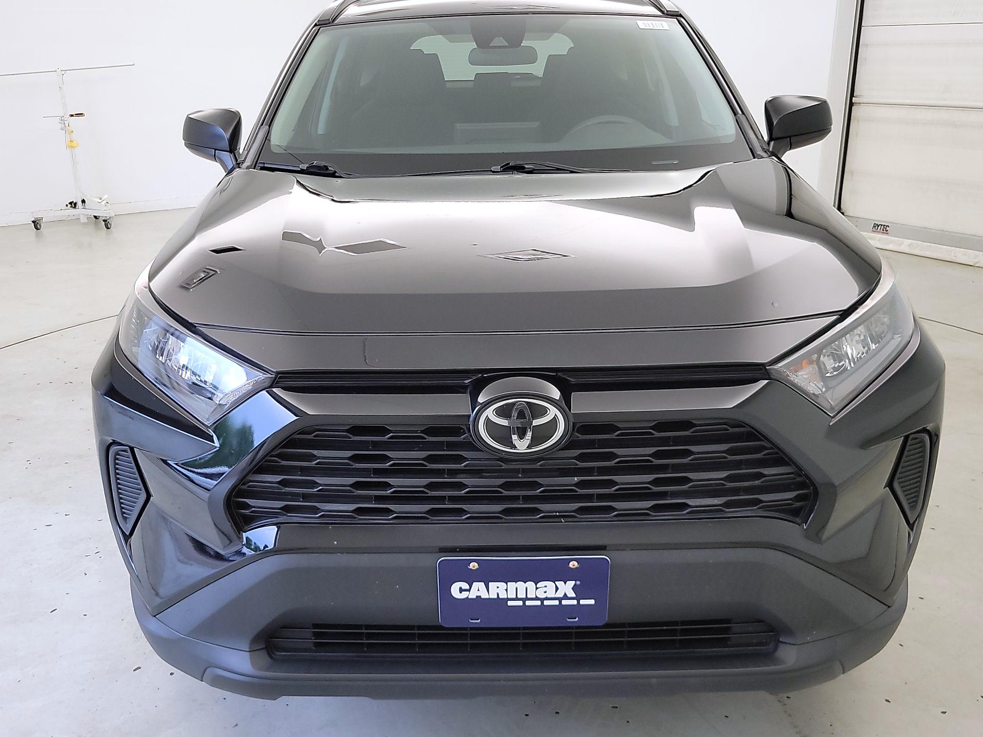 Thumbnail: 2019 Toyota RAV4 - 2