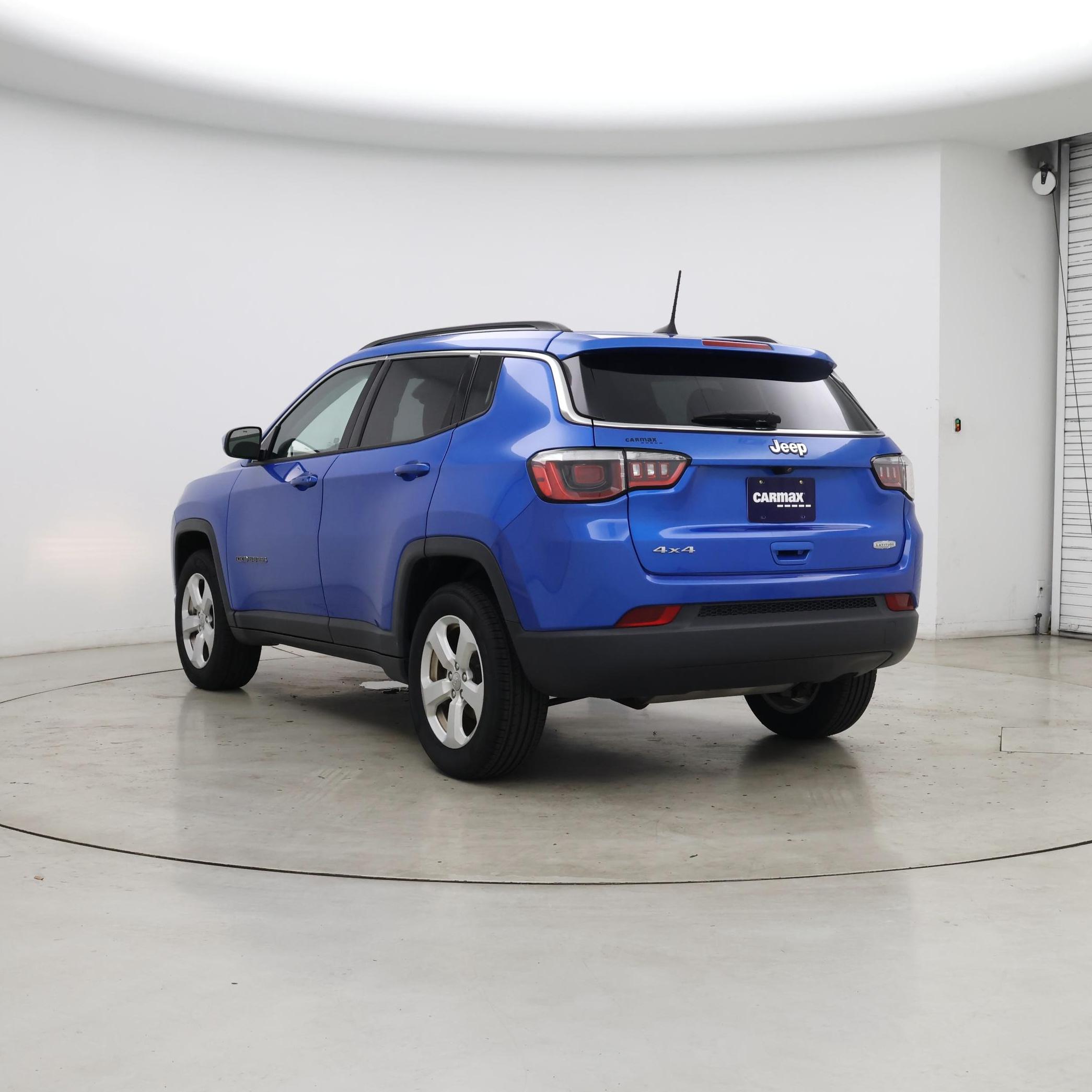 Thumbnail: 2017 Jeep Compass - 2