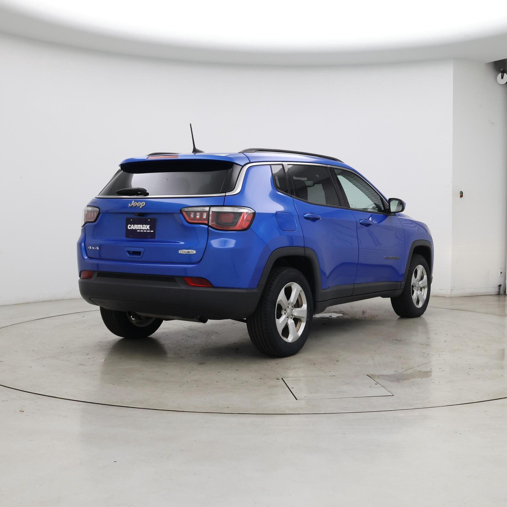 Thumbnail: 2017 Jeep Compass - 8