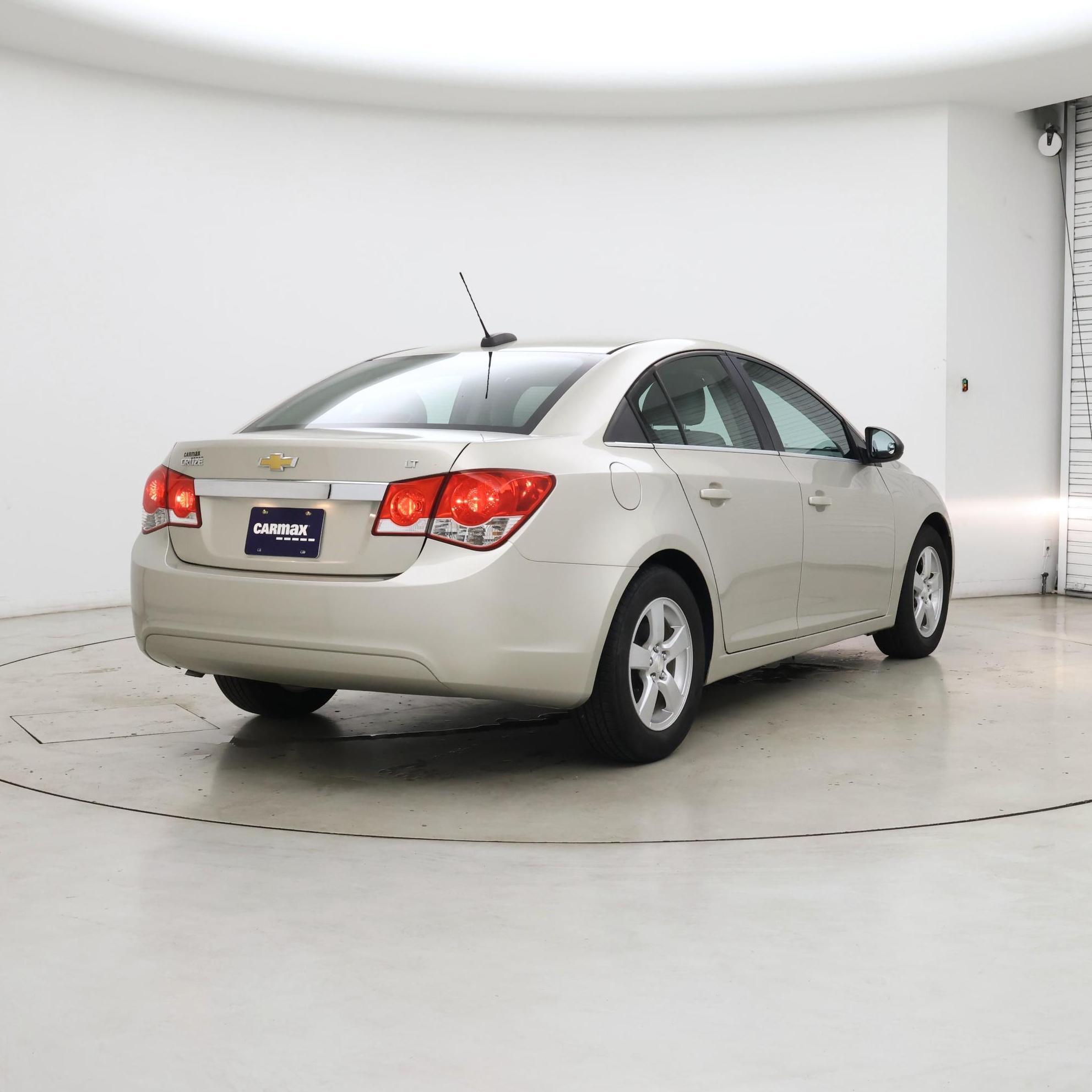 Thumbnail: 2016 Chevrolet Cruze - 8
