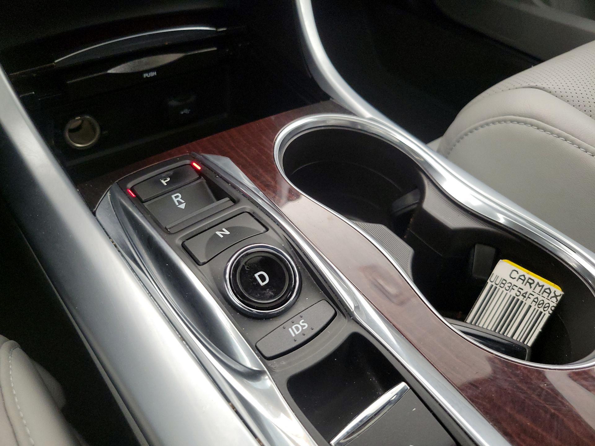 Thumbnail: 2015 Acura TLX - 18