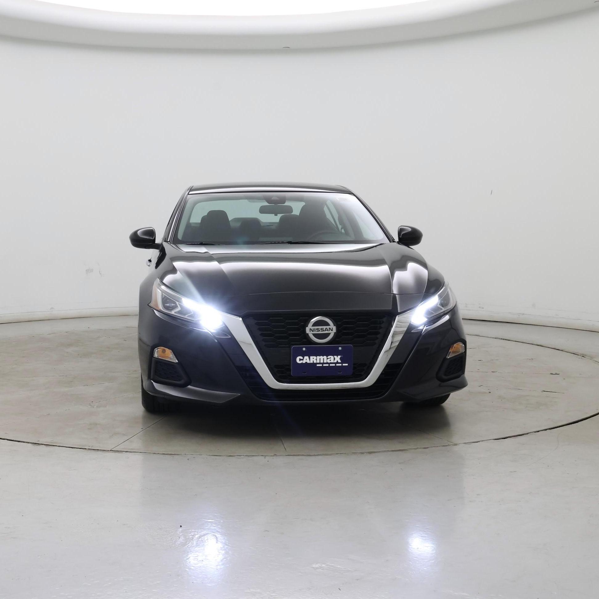 Thumbnail: 2022 Nissan Altima - 5