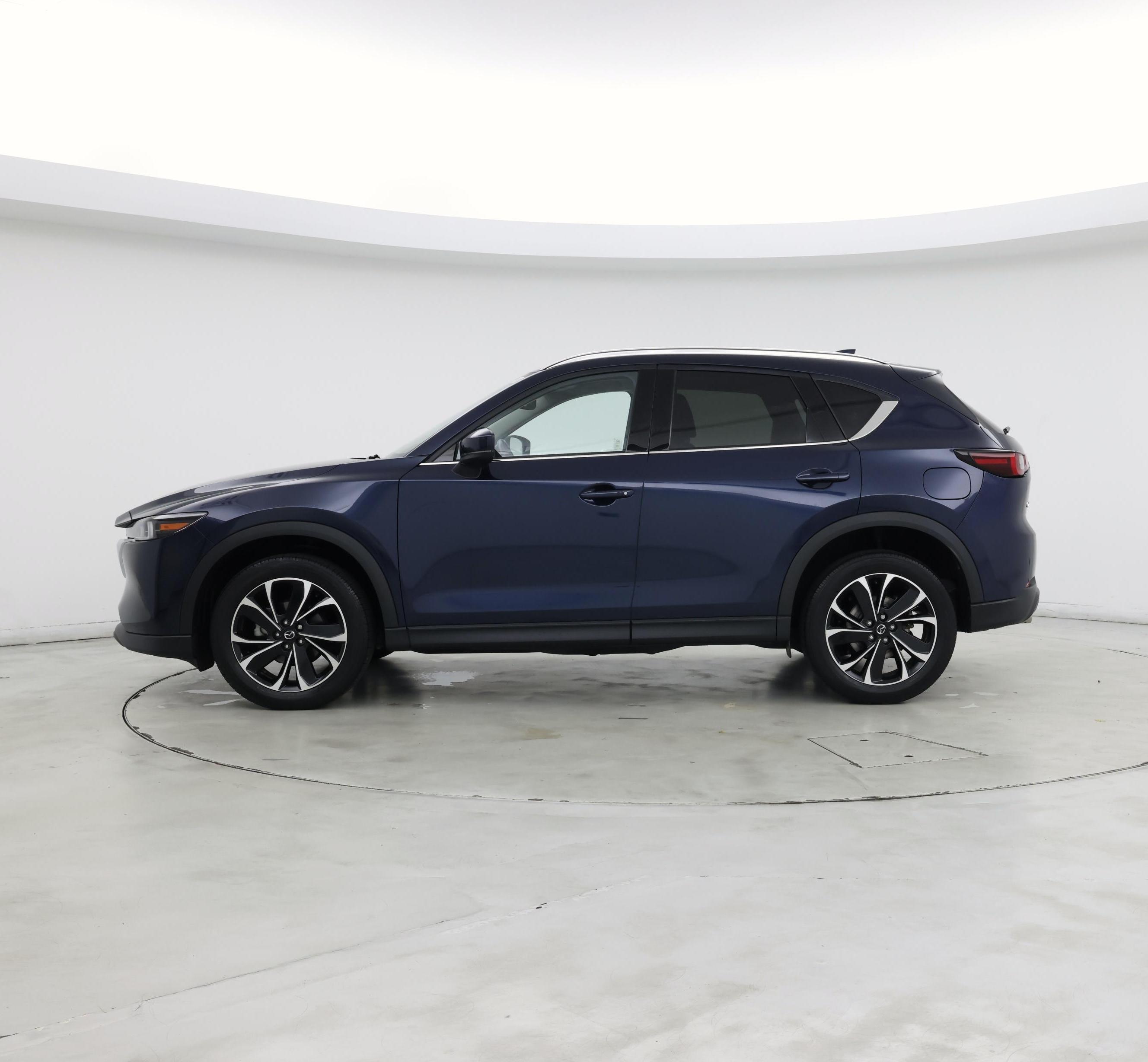 Thumbnail: 2022 Mazda CX-5 - 3