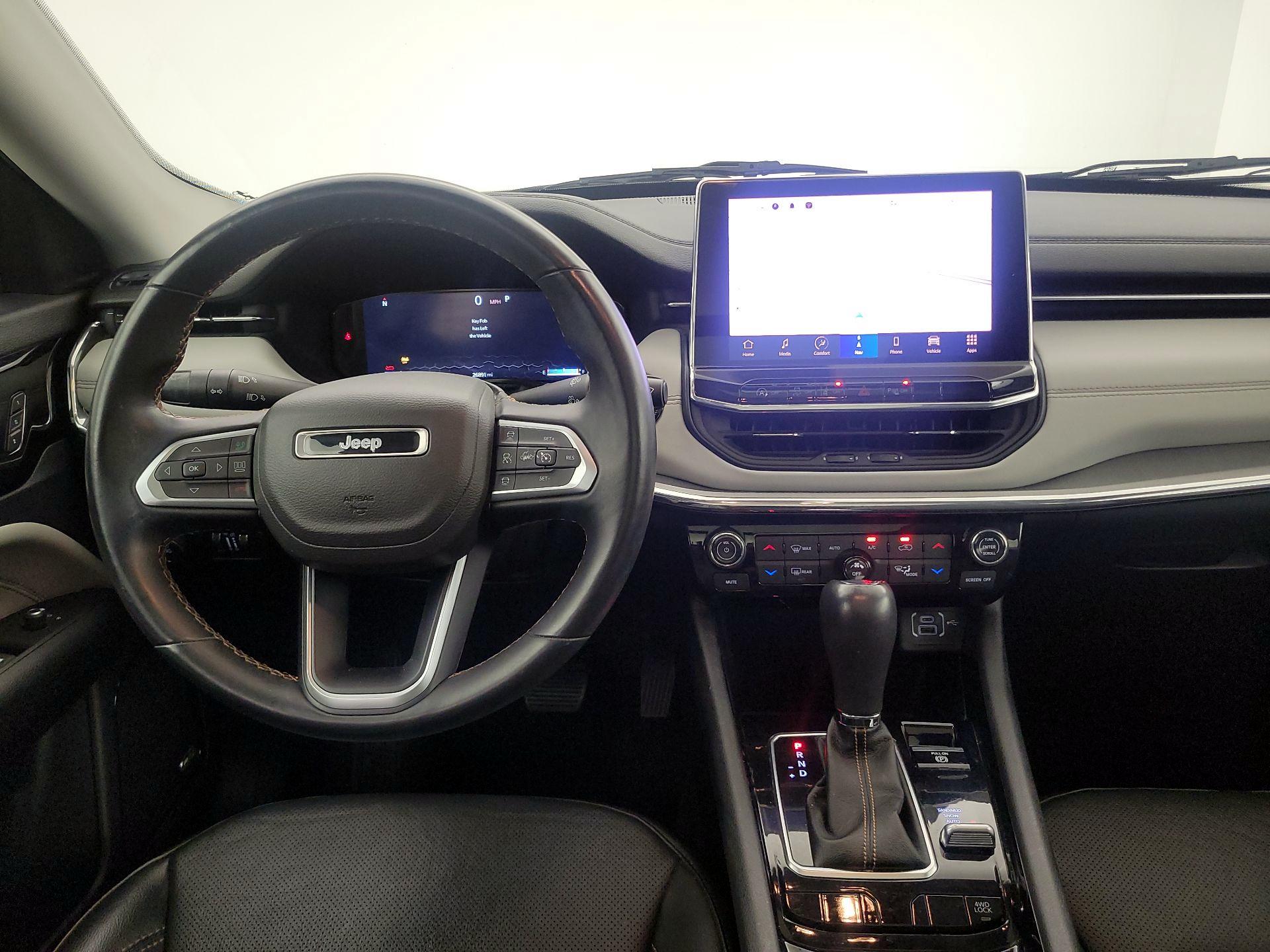 Thumbnail: 2022 Jeep Compass - 10