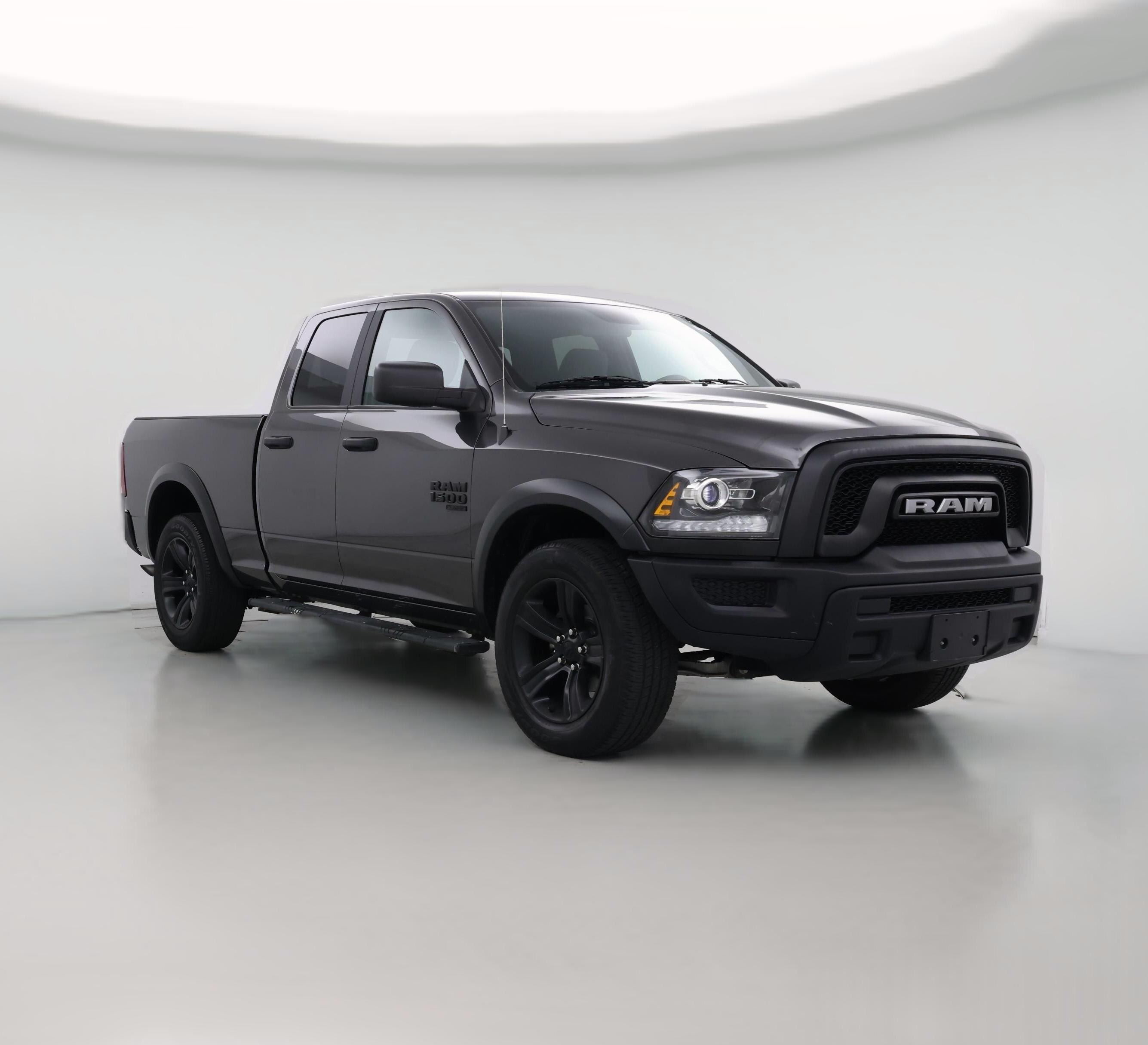 Thumbnail: 2022 RAM 1500 Classic - 1