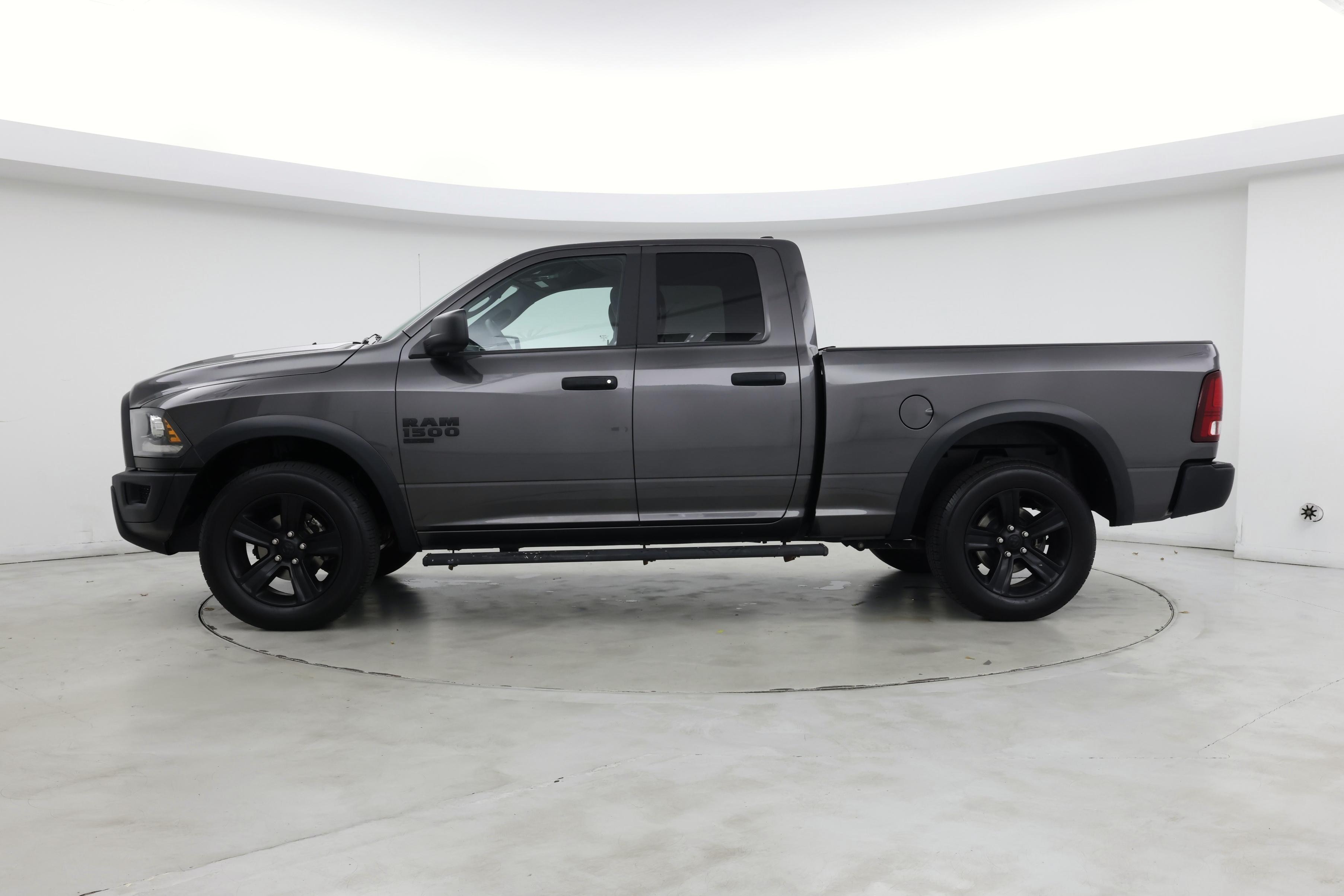 Thumbnail: 2022 RAM 1500 Classic - 3