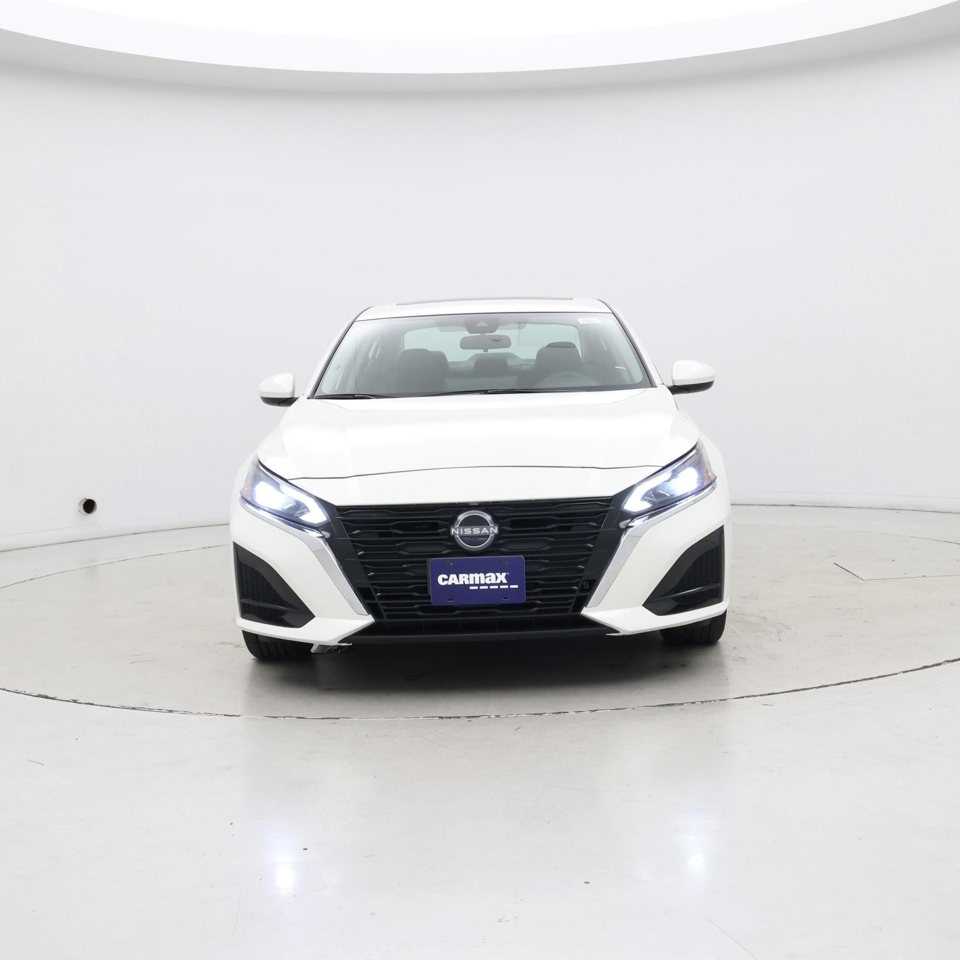 Thumbnail: 2023 Nissan Altima - 5