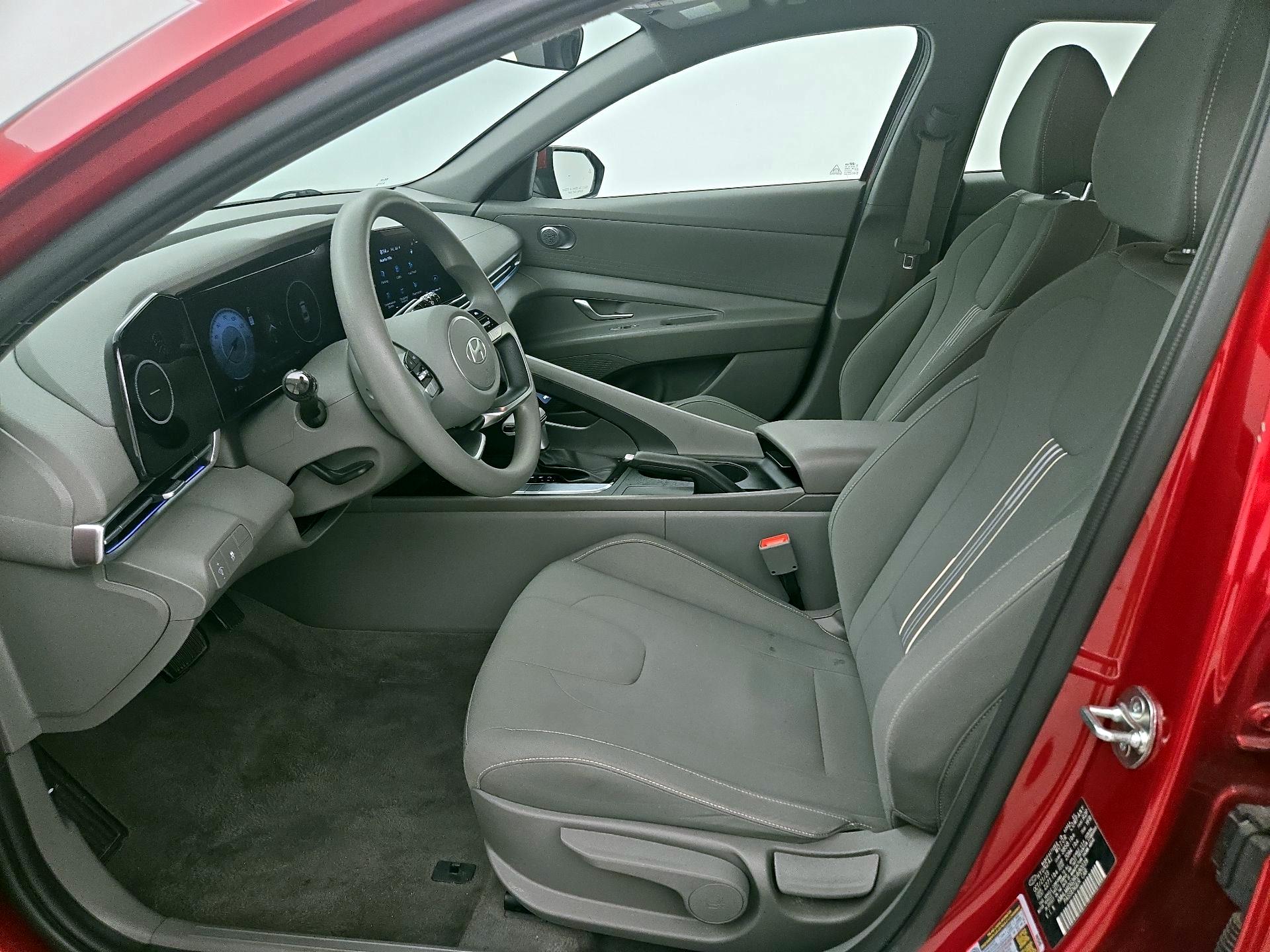 Thumbnail: 2024 Hyundai Elantra - 11