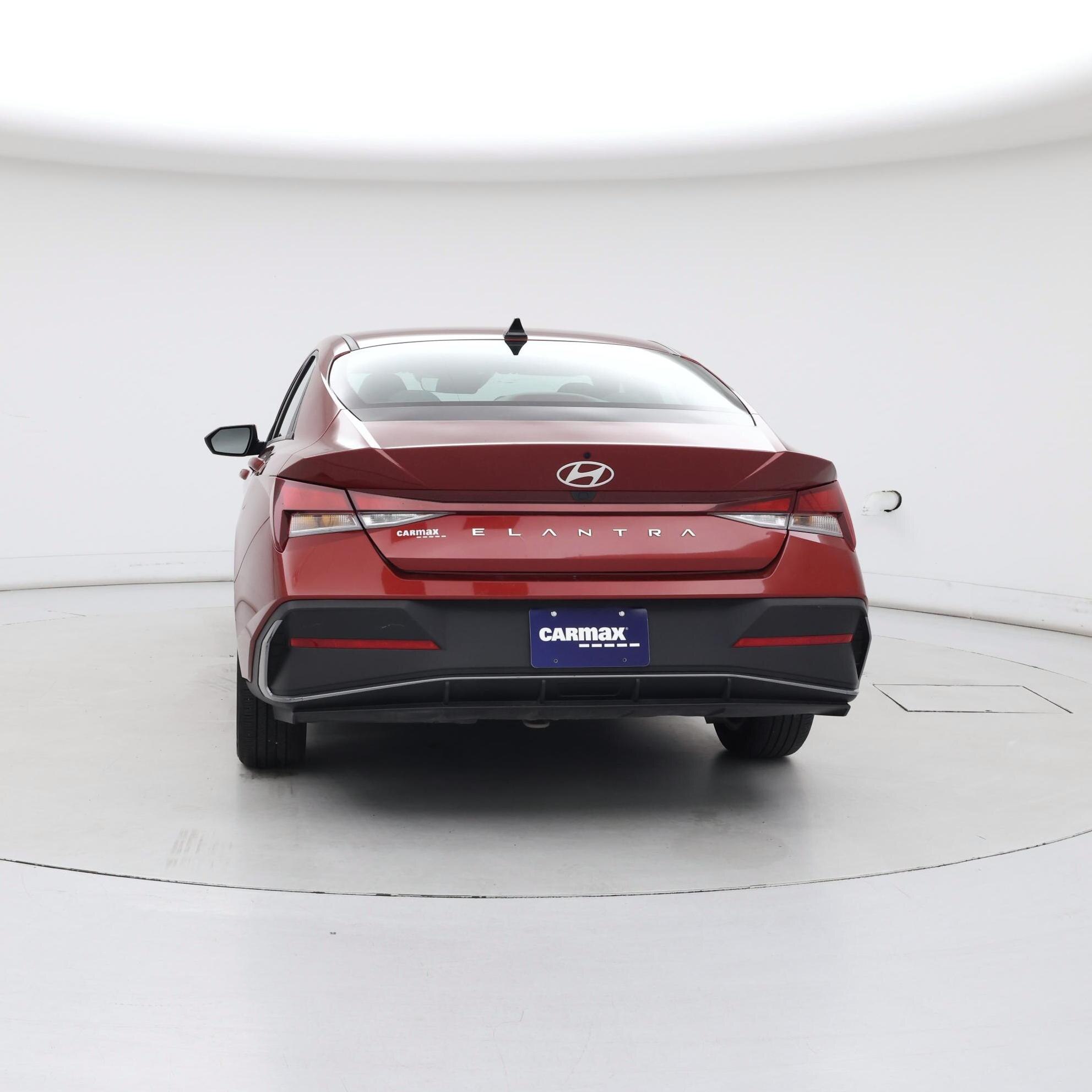 Thumbnail: 2024 Hyundai Elantra - 6