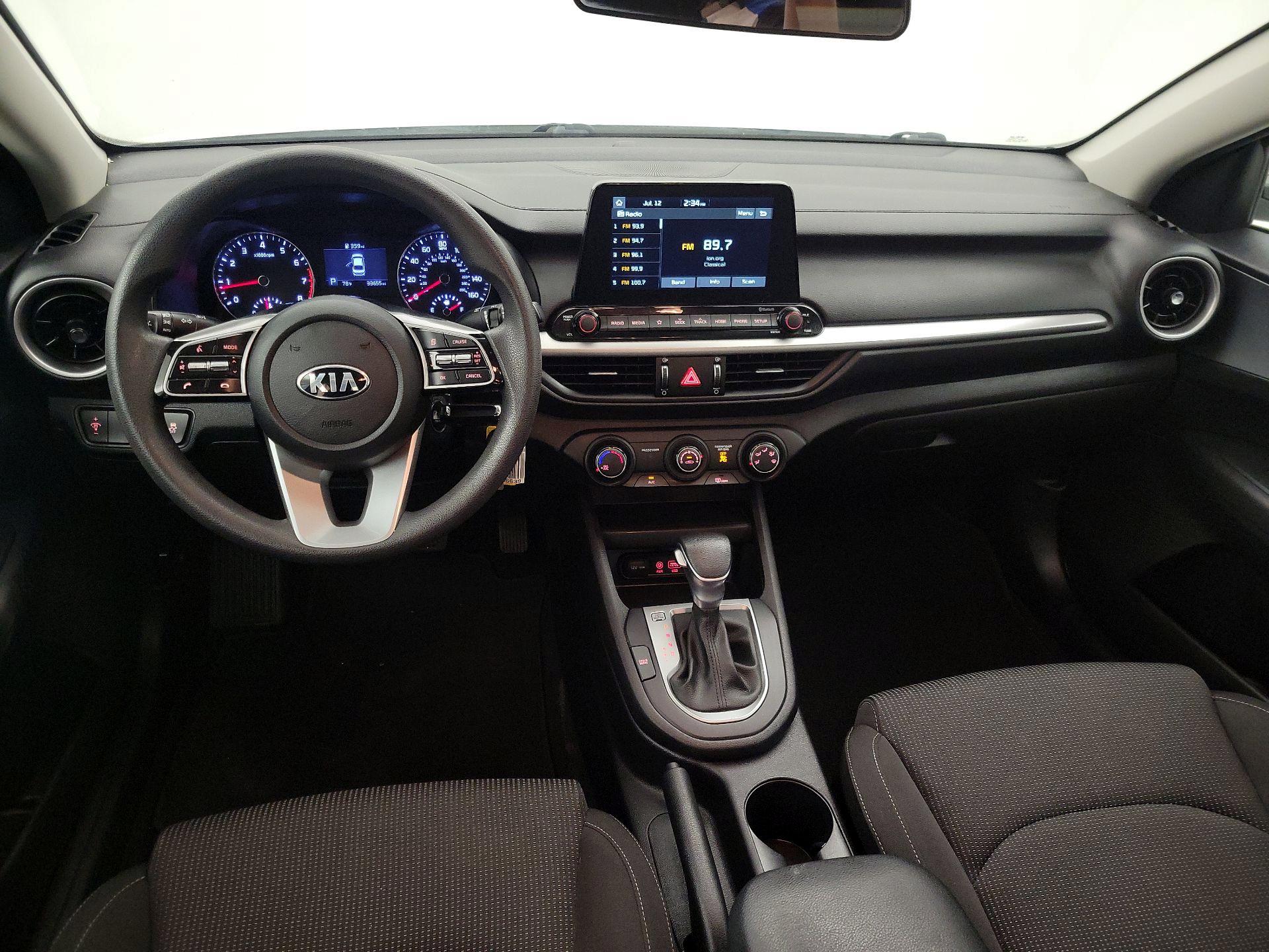 Thumbnail: 2021 Kia Forte - 9