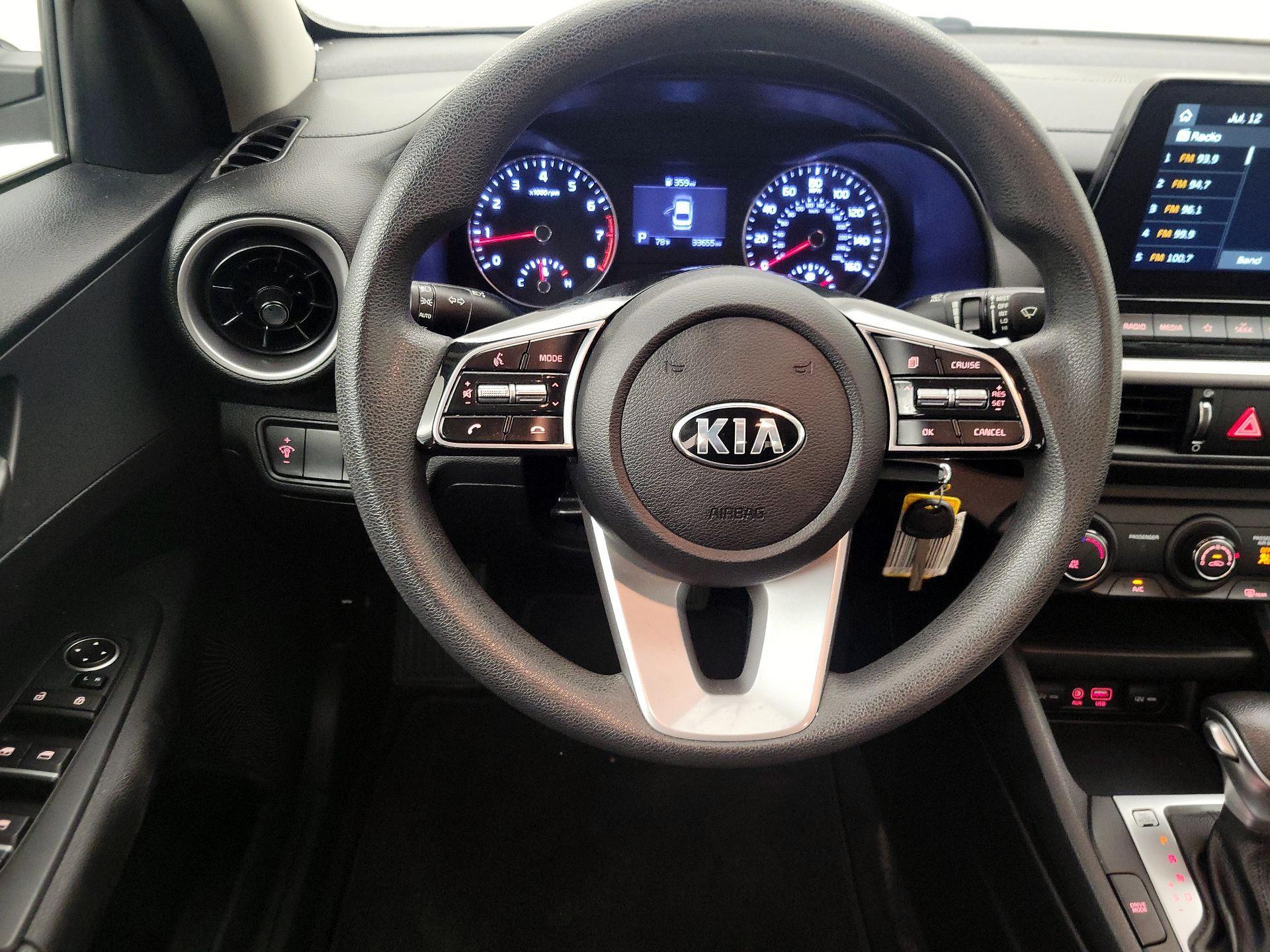 Thumbnail: 2021 Kia Forte - 10