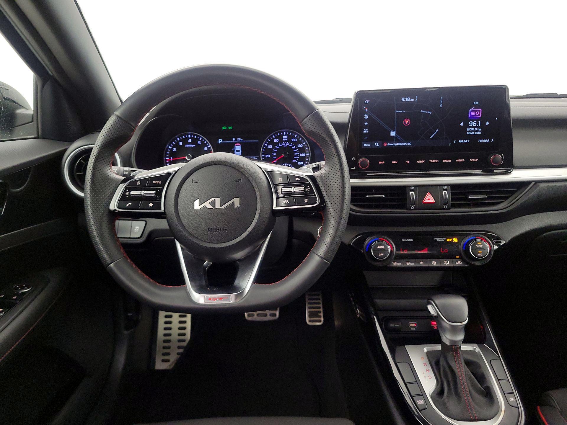 Thumbnail: 2023 Kia Forte - 10
