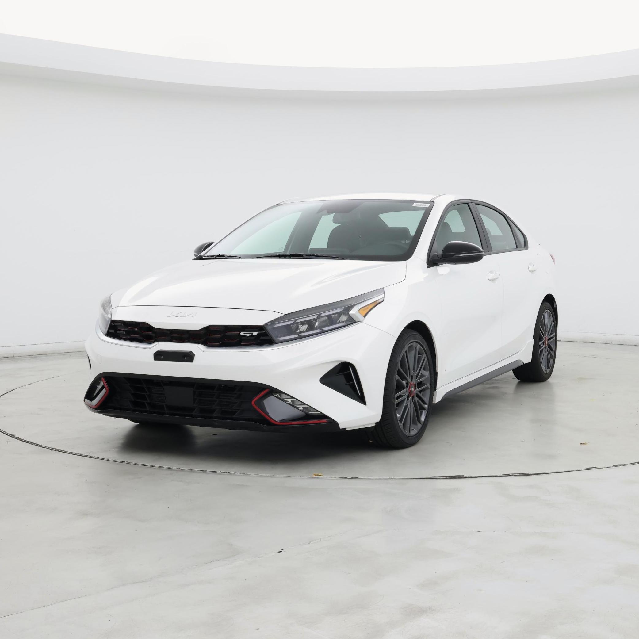 Thumbnail: 2023 Kia Forte - 4