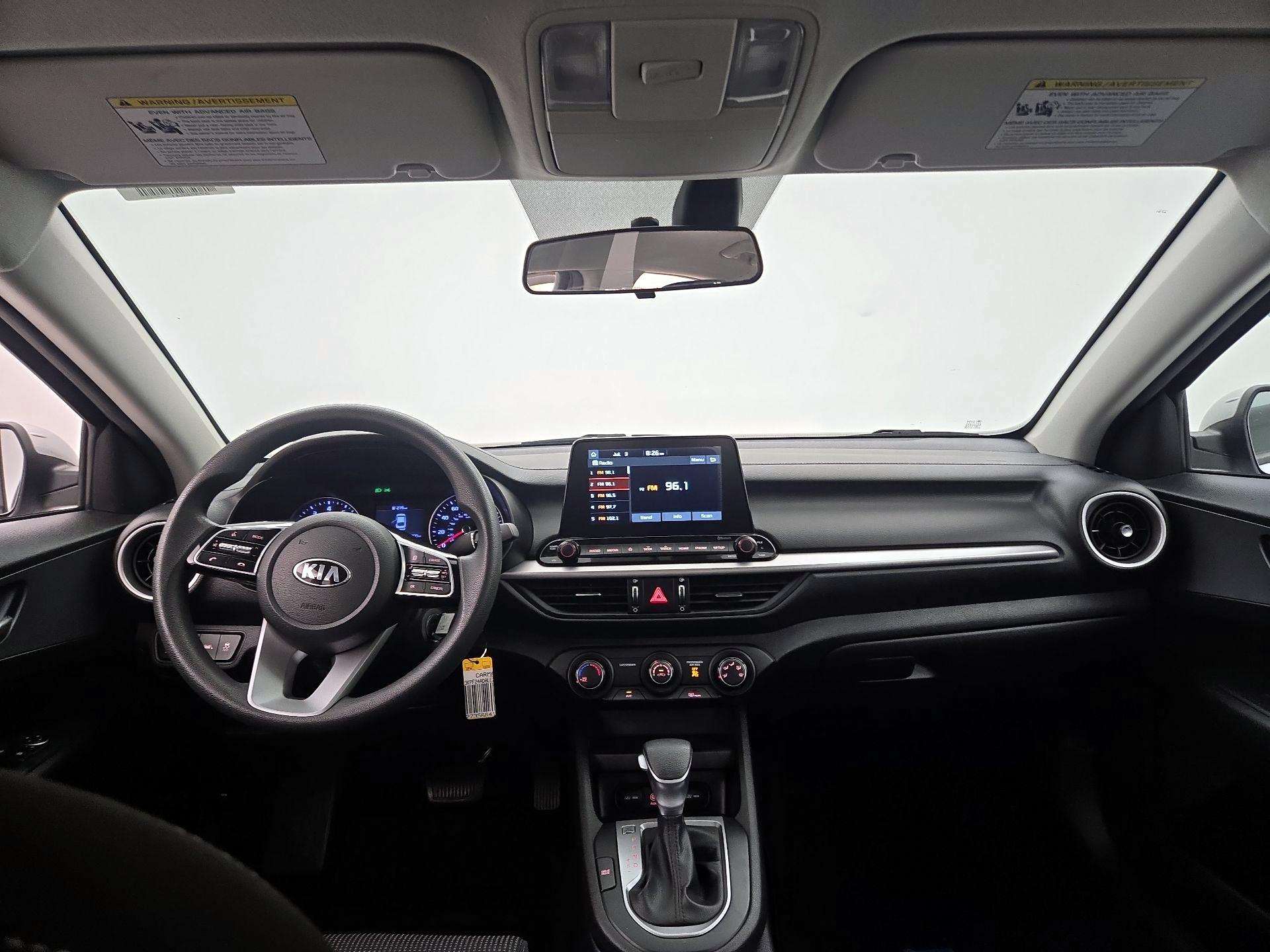 Thumbnail: 2020 Kia Forte - 9