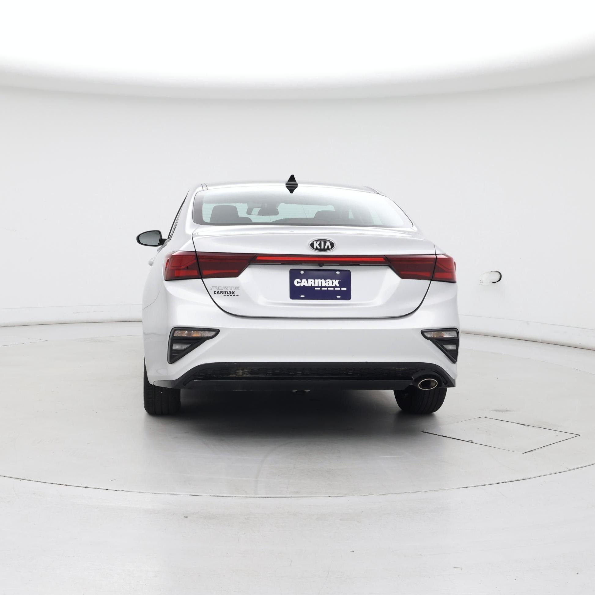 Thumbnail: 2020 Kia Forte - 6
