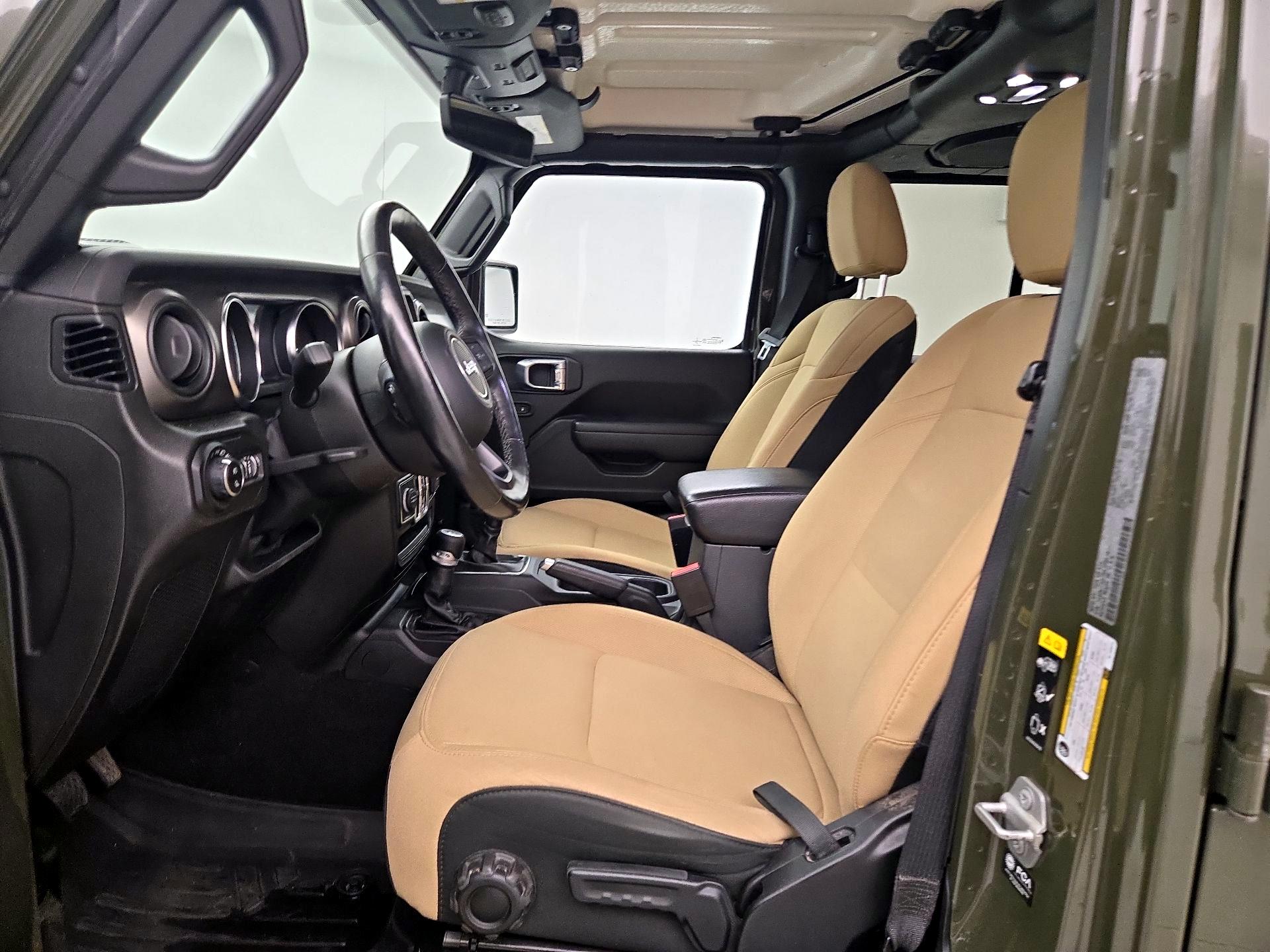 Thumbnail: 2022 Jeep Gladiator - 11