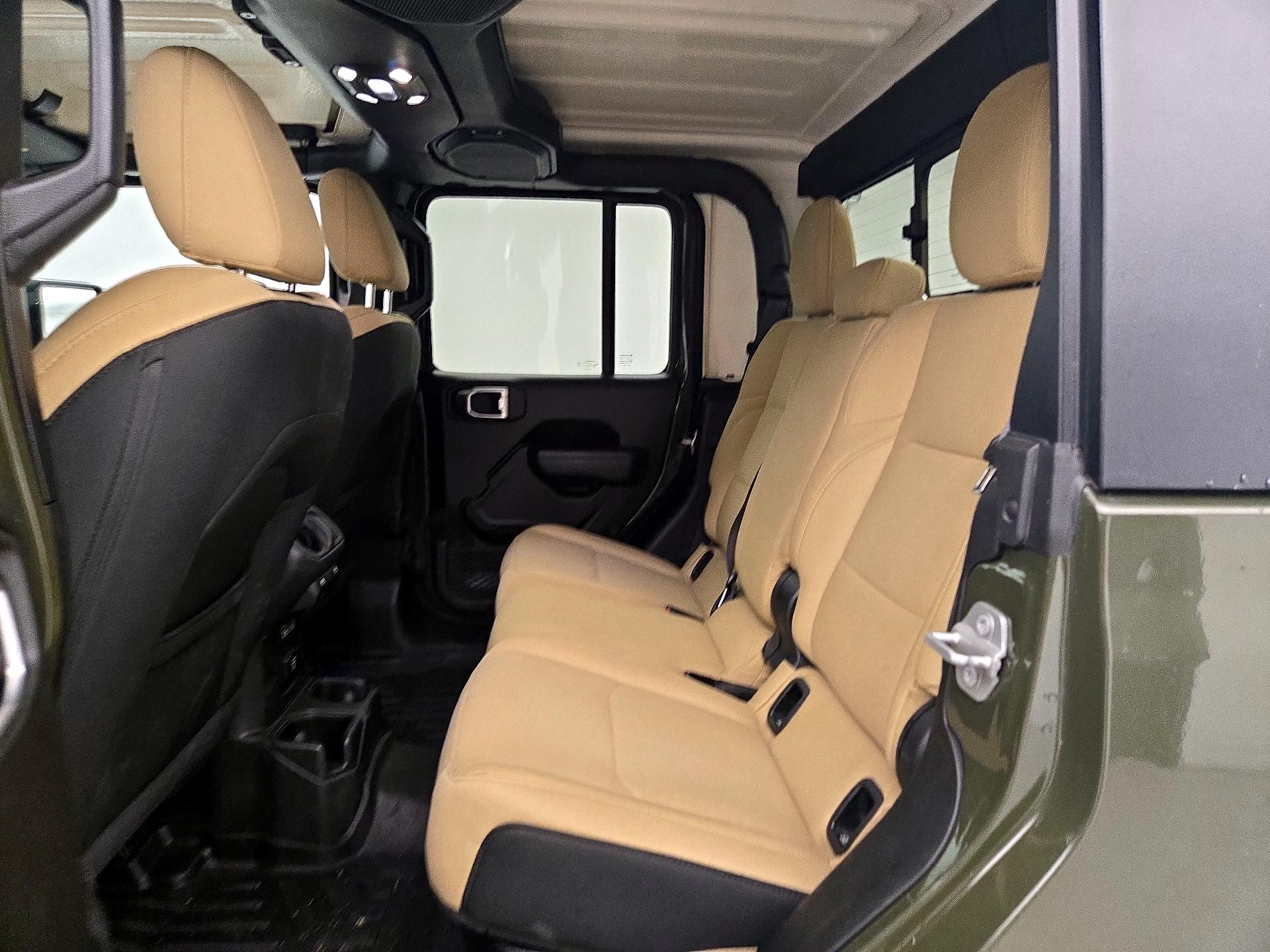 Thumbnail: 2022 Jeep Gladiator - 20