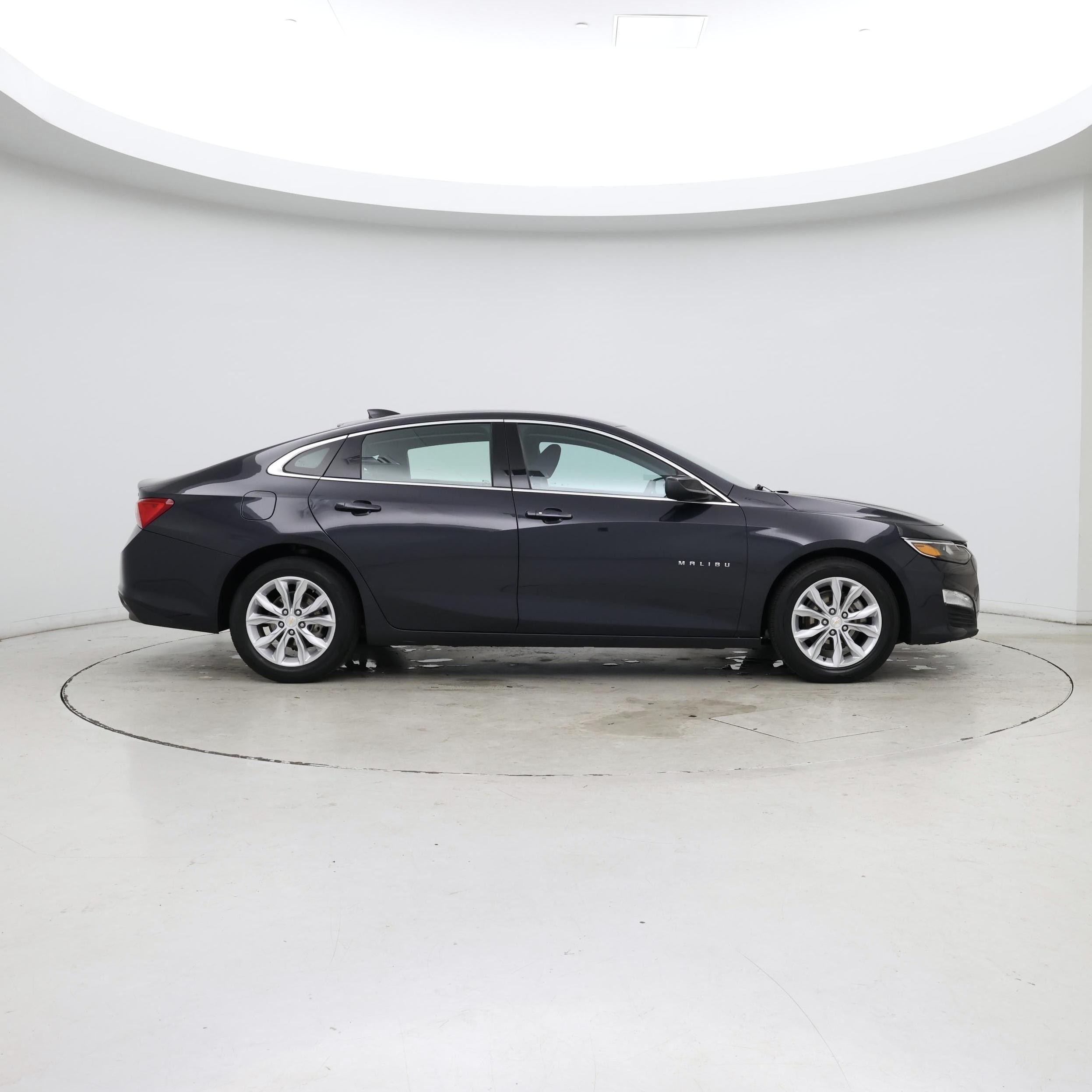Thumbnail: 2023 Chevrolet Malibu - 7