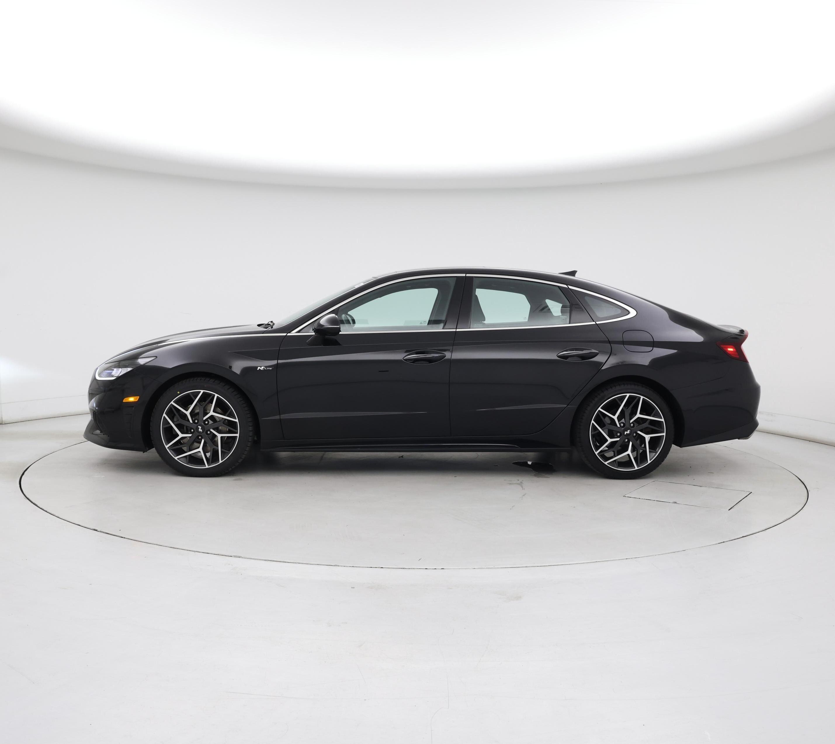 Thumbnail: 2022 Hyundai Sonata - 3
