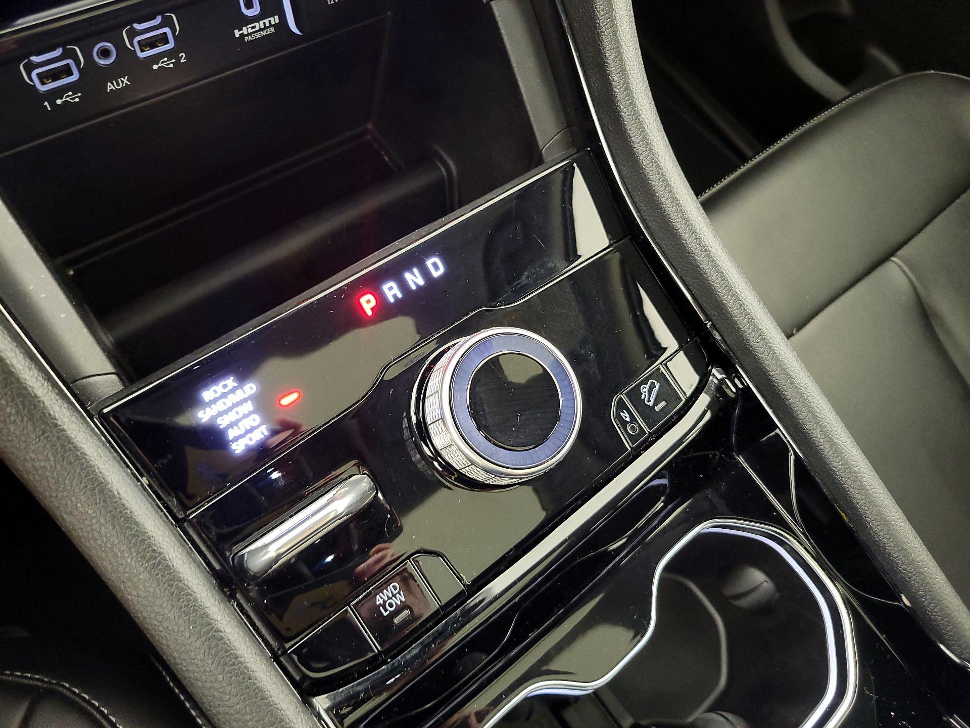 Thumbnail: 2023 Jeep Grand Cherokee - 18