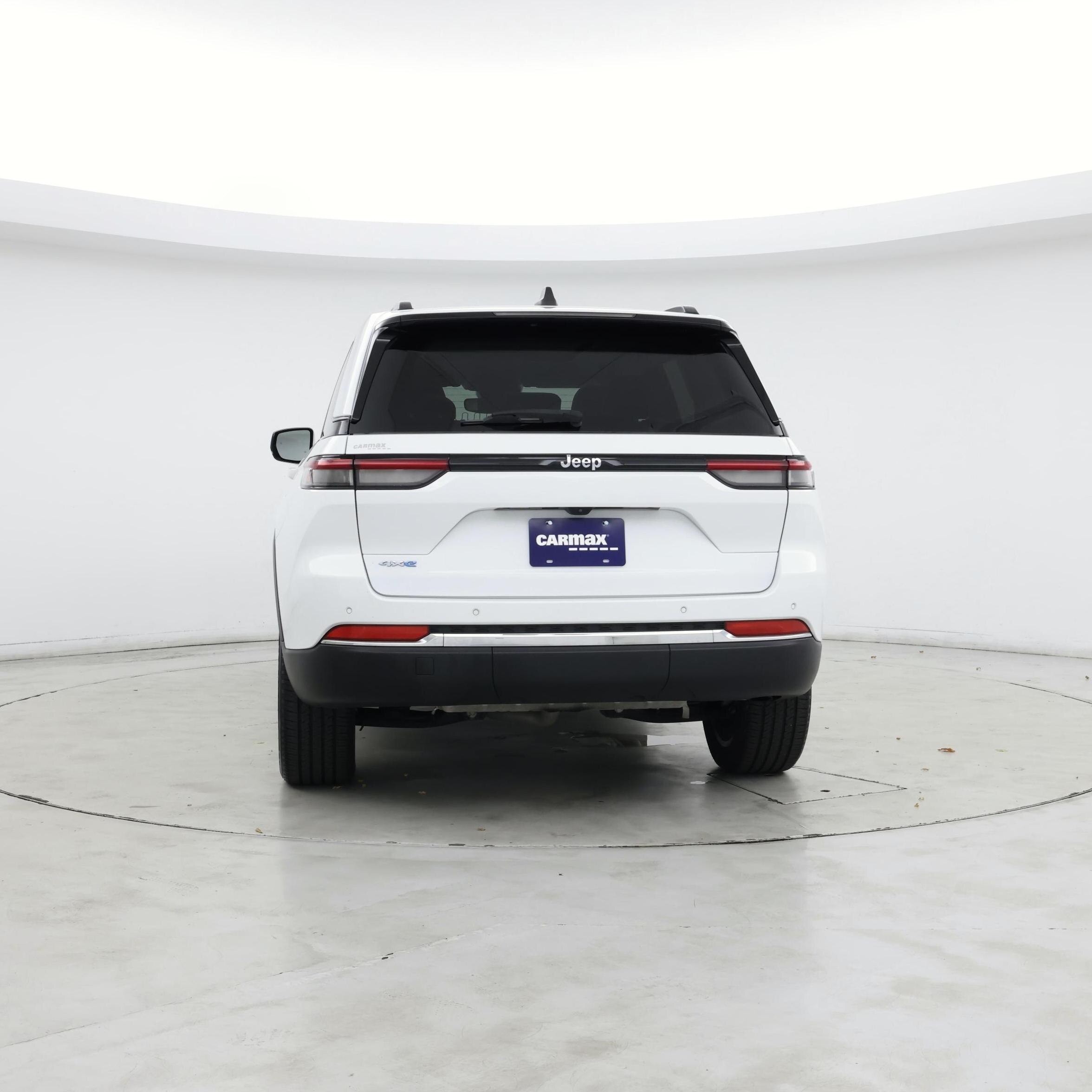 Thumbnail: 2023 Jeep Grand Cherokee - 6