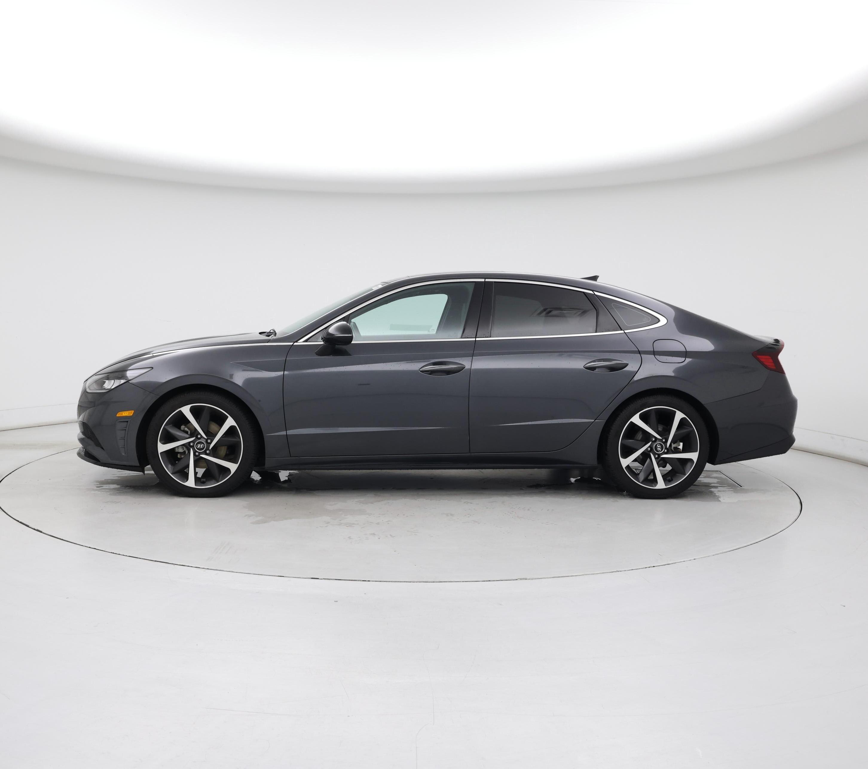 Thumbnail: 2022 Hyundai Sonata - 3