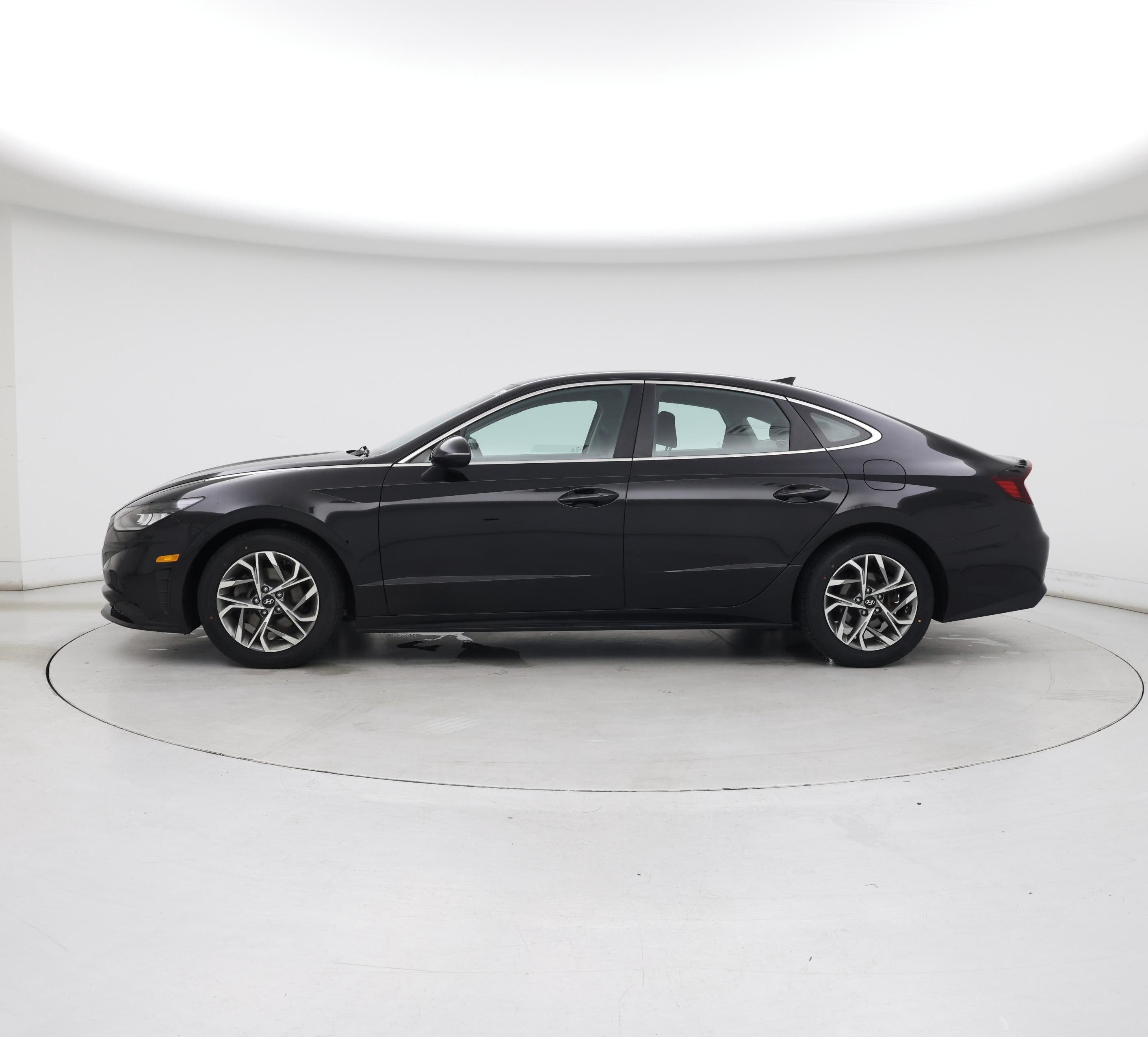 Thumbnail: 2022 Hyundai Sonata - 3