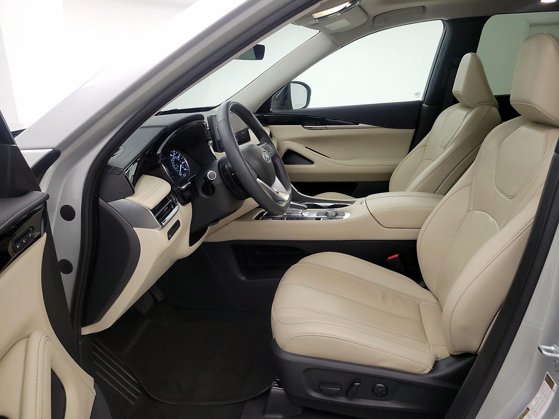 Thumbnail: 2023 INFINITI QX60 - 11