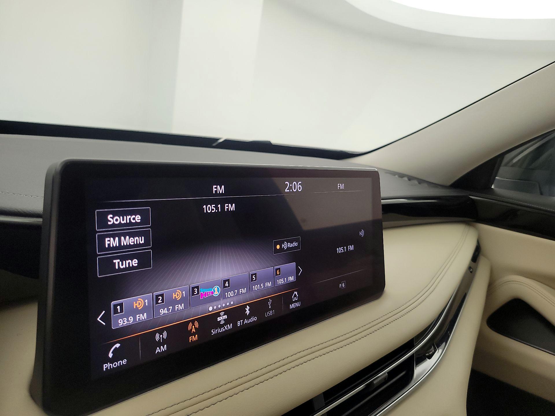 Thumbnail: 2023 INFINITI QX60 - 15