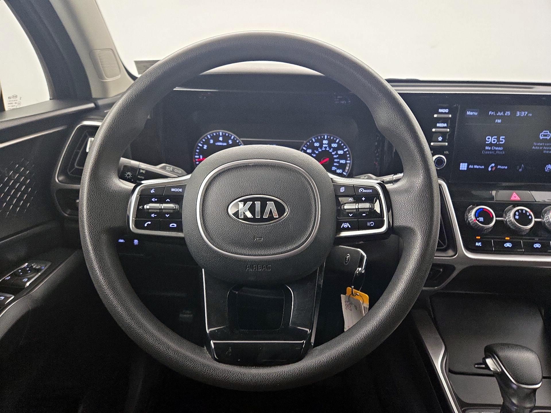 Thumbnail: 2021 Kia Sorento - 10