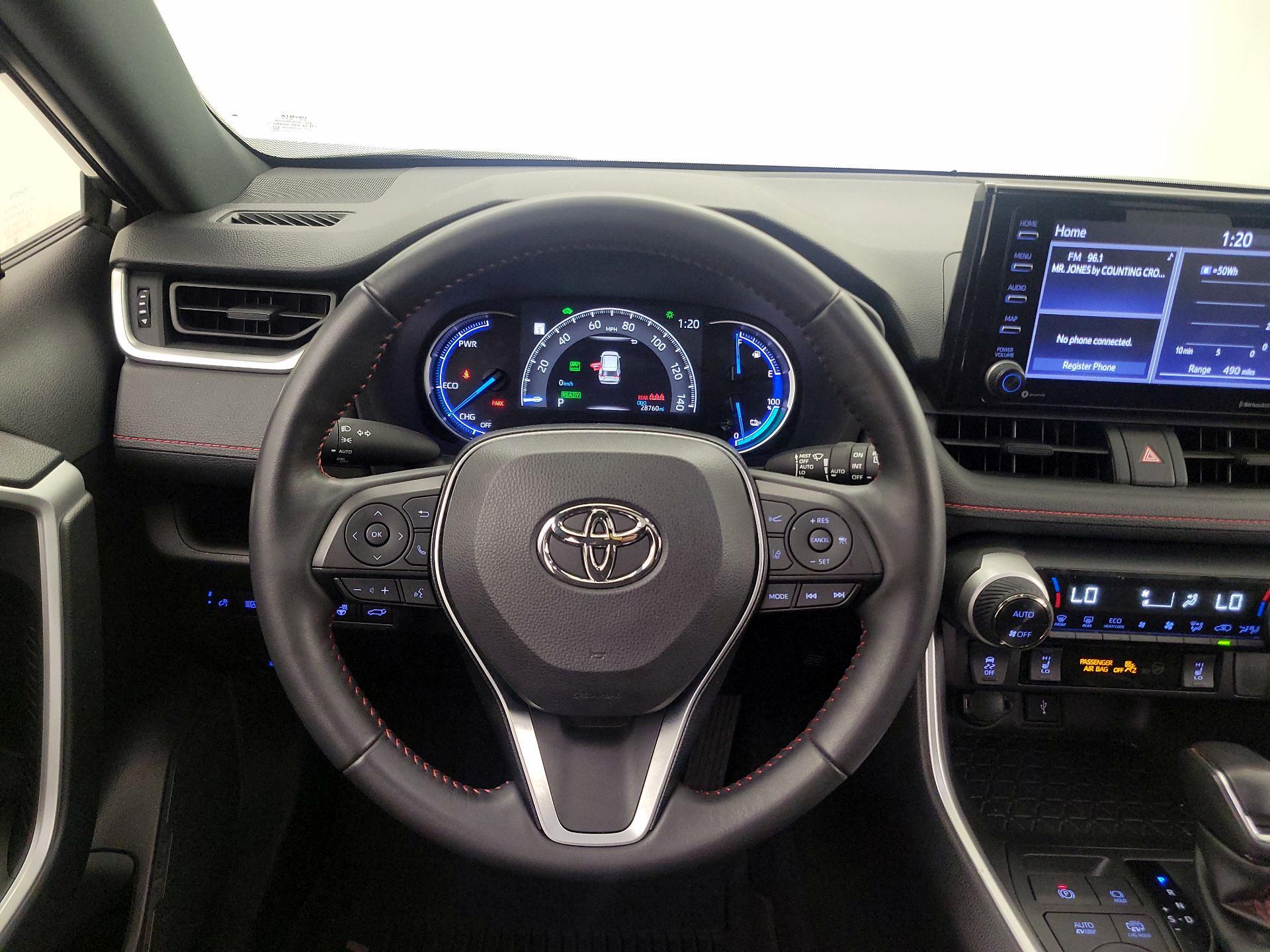 Thumbnail: 2022 Toyota RAV4 - 10