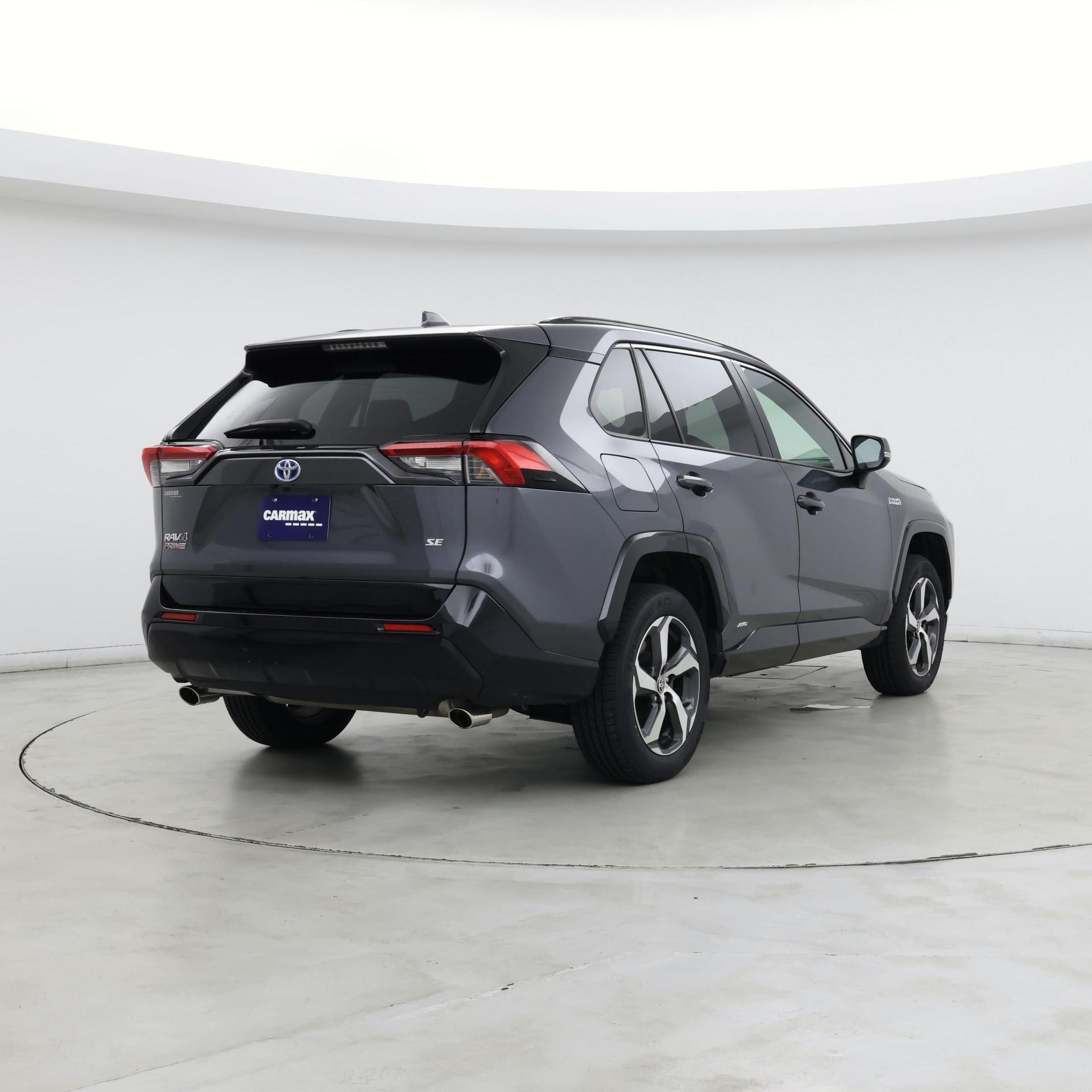 Thumbnail: 2022 Toyota RAV4 - 8