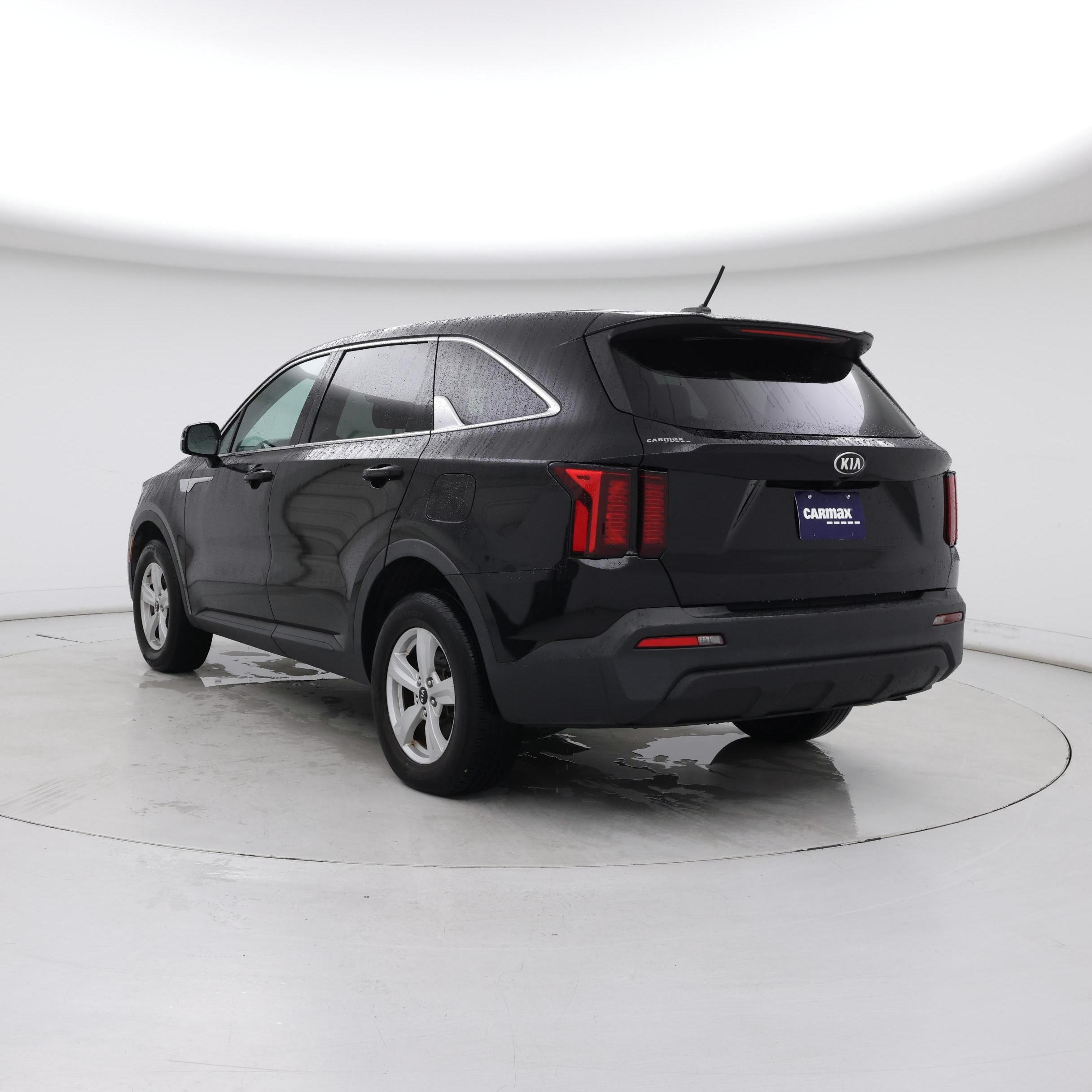 Thumbnail: 2021 Kia Sorento - 2